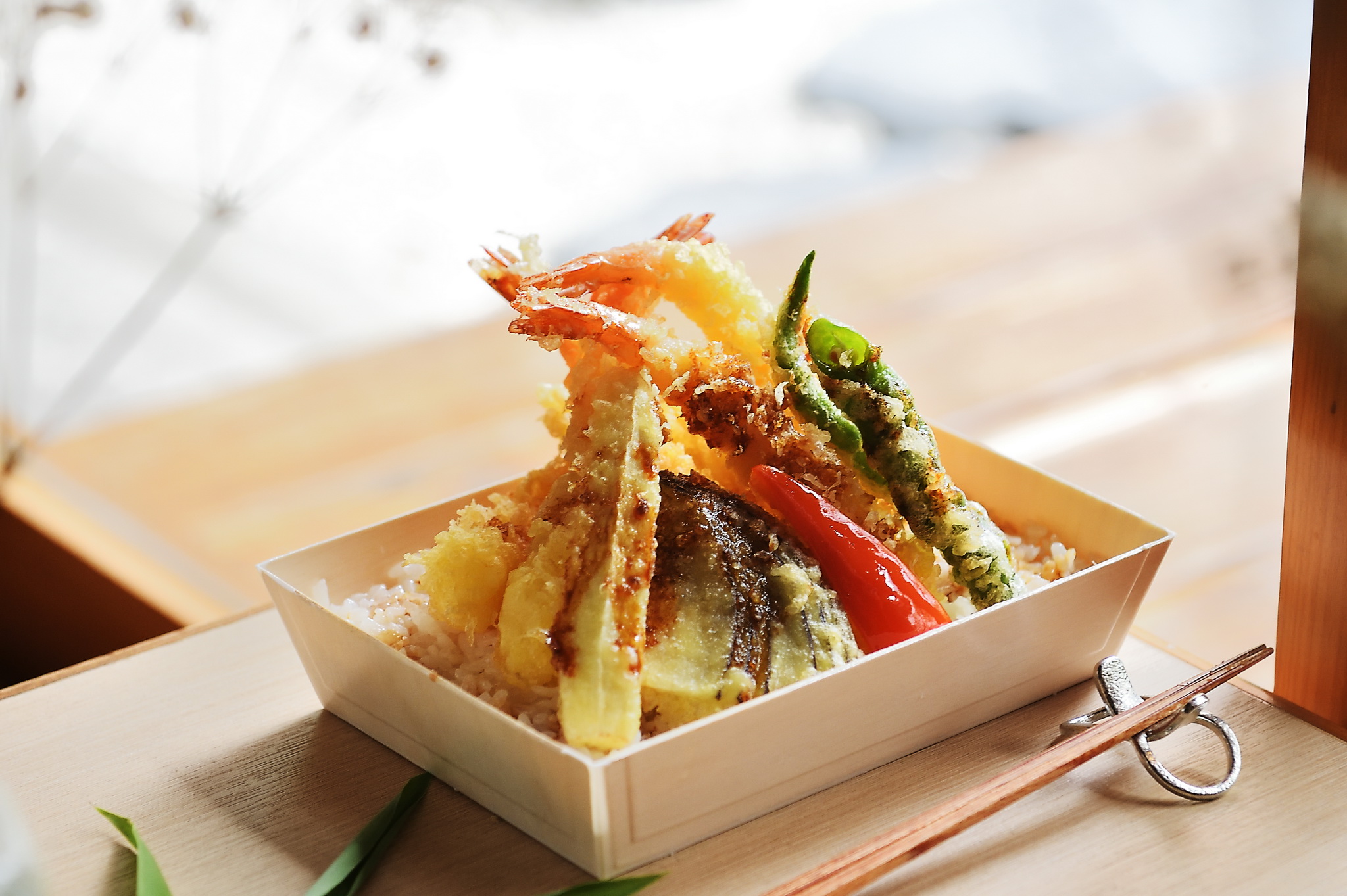 千壽天丼。 （限時嘗鮮價390元／份，千壽提供）
