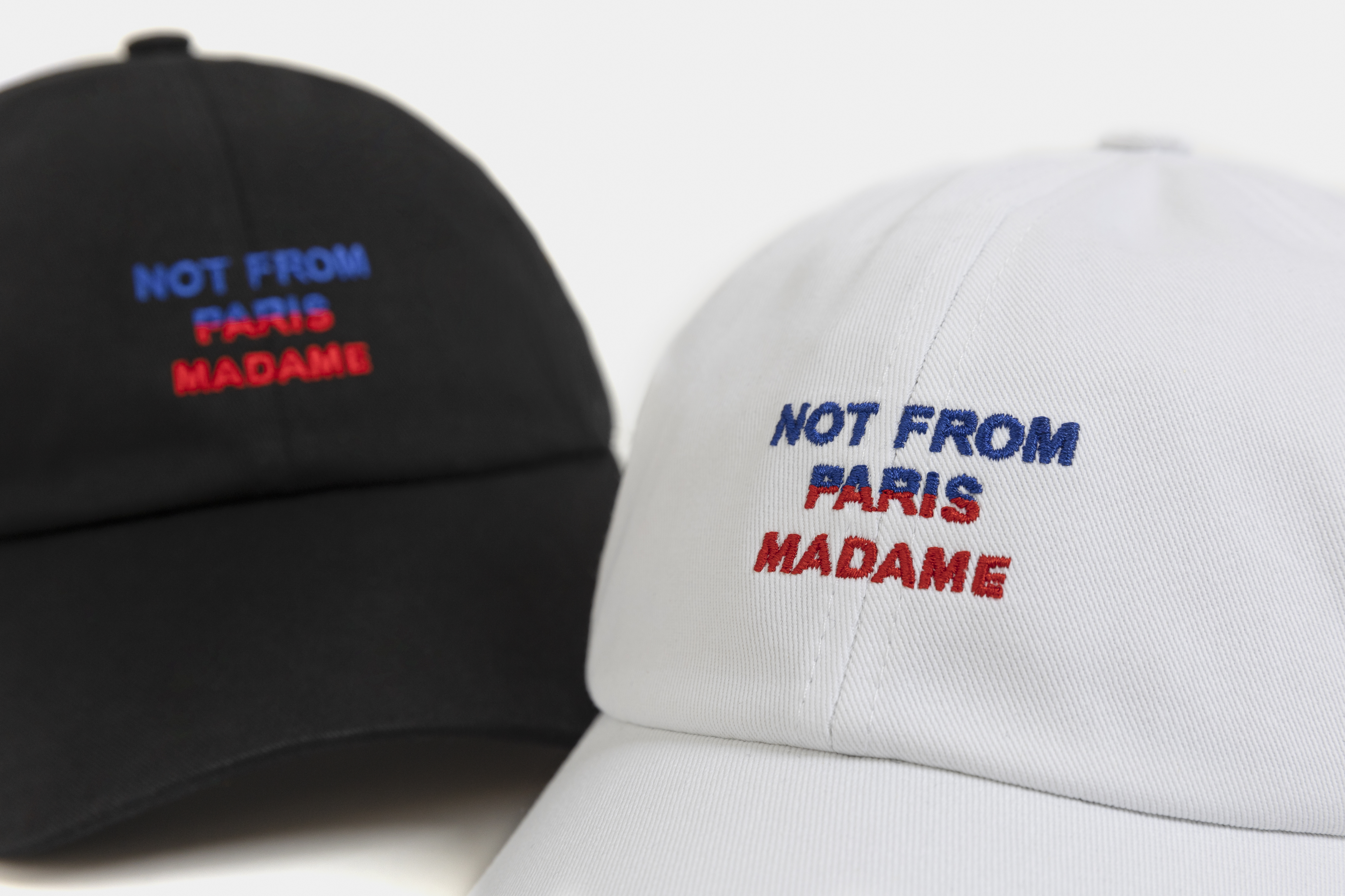 NPFM鴨舌帽 NT$3,380 Drôle de Monsieur。（ARTIFACTS提供）