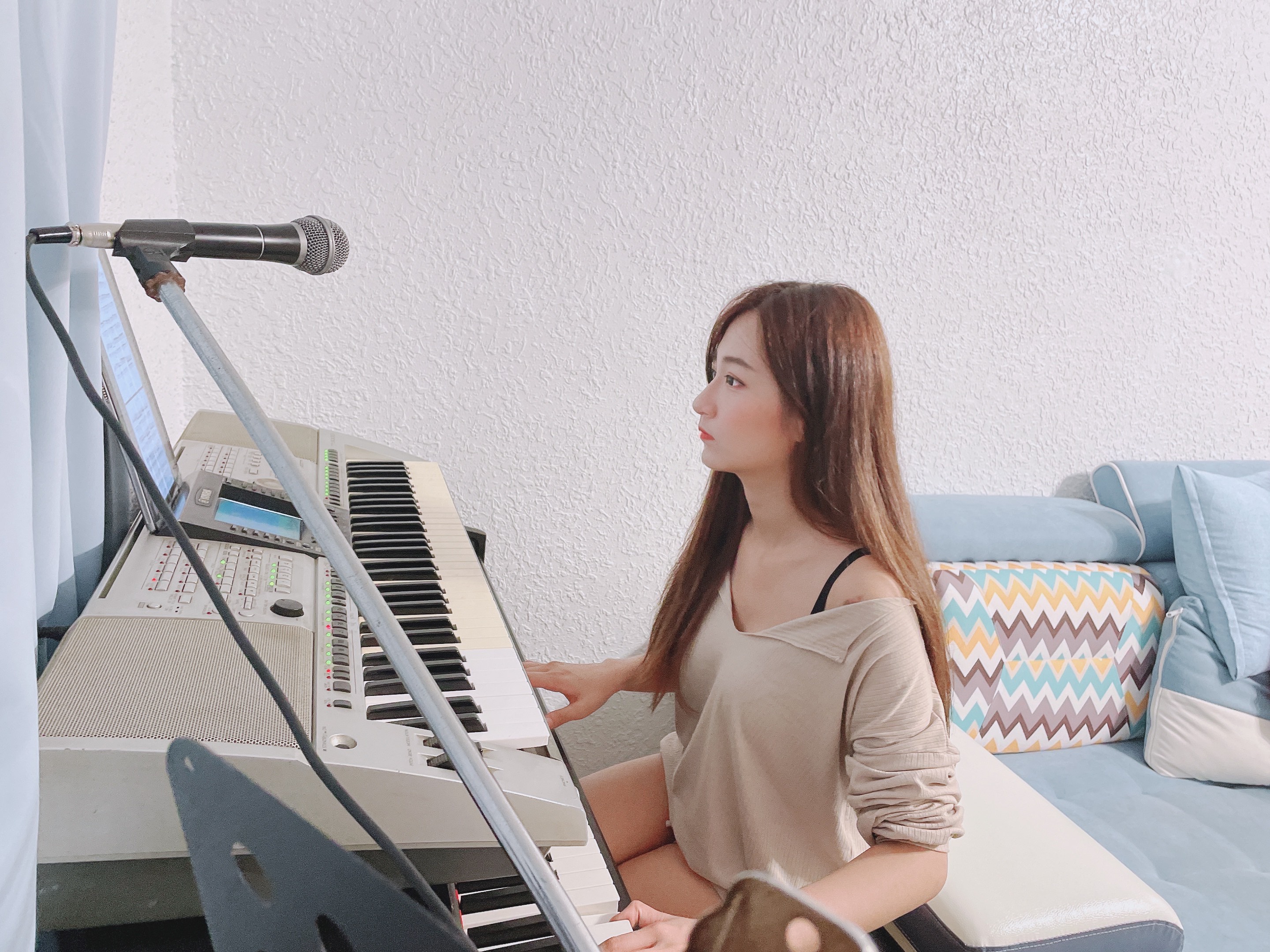 許雅涵不停練習，中間遭遇失敗都快急哭了。（漂兒音樂提供）