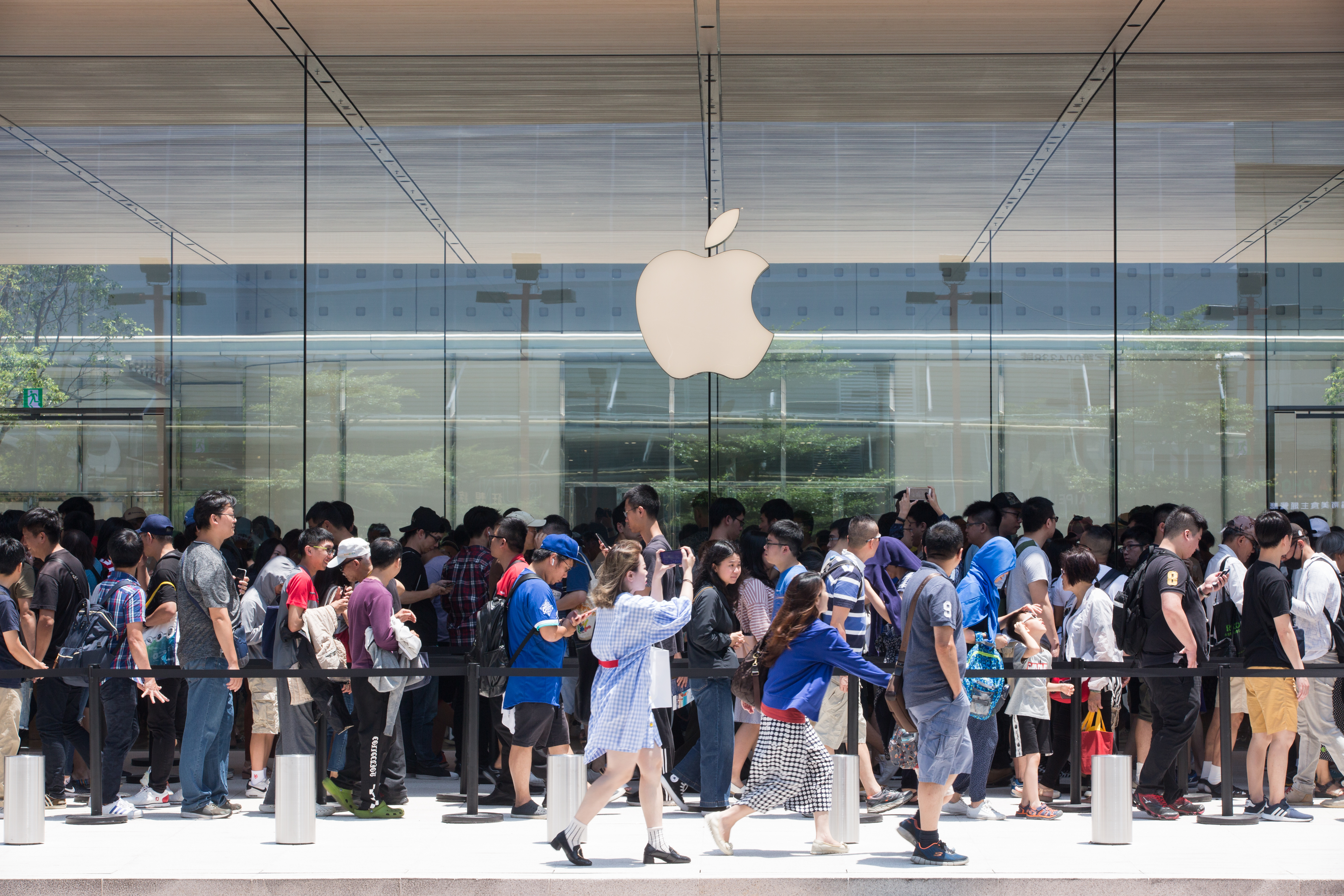 電子業進入旺季，法人認為，投資人能多聚焦蘋果新機題材。