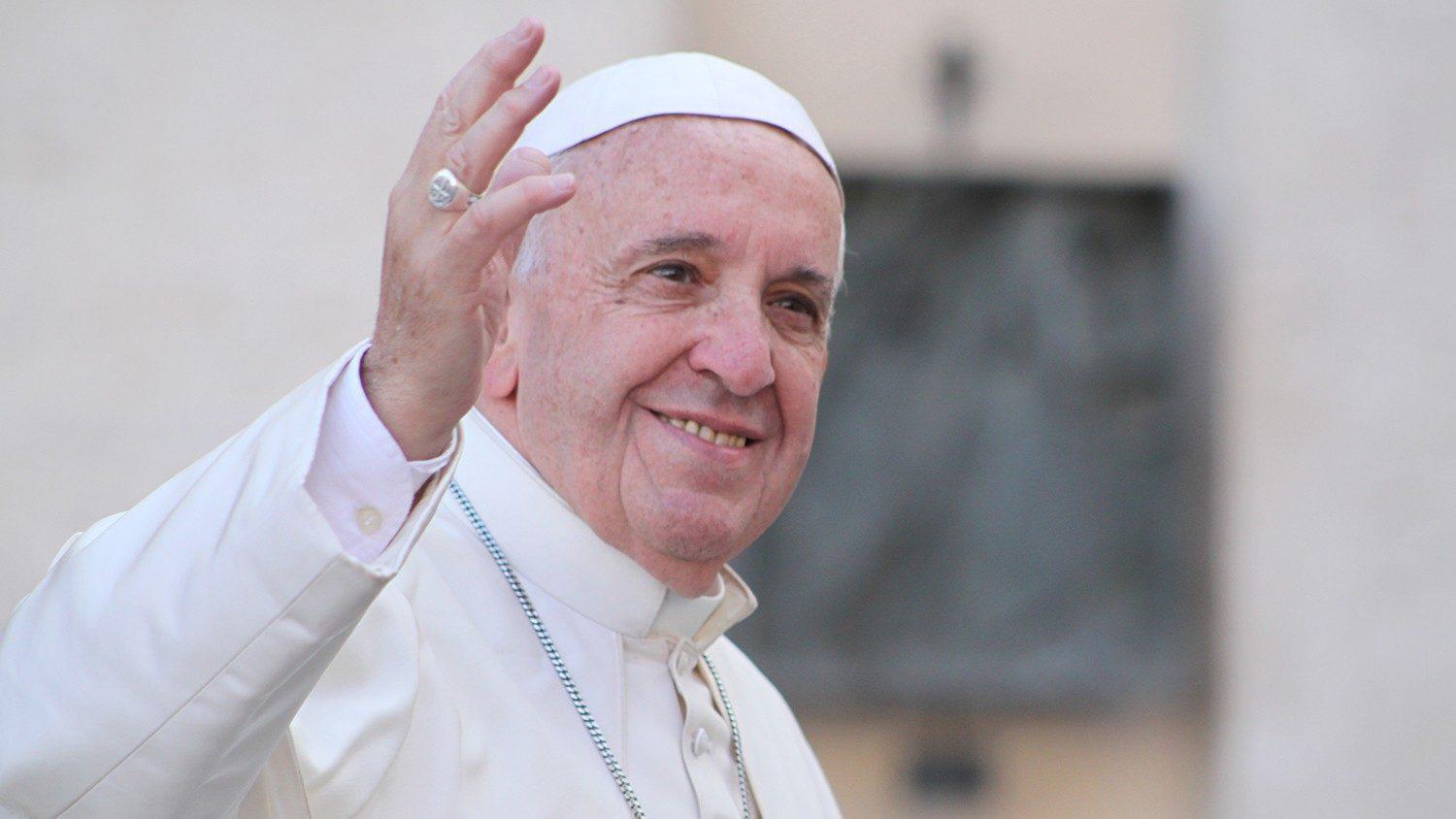 教宗日前接受大腸炎手術,術後一度發燒,經檢查並無大礙。(翻攝Vatican News官網)