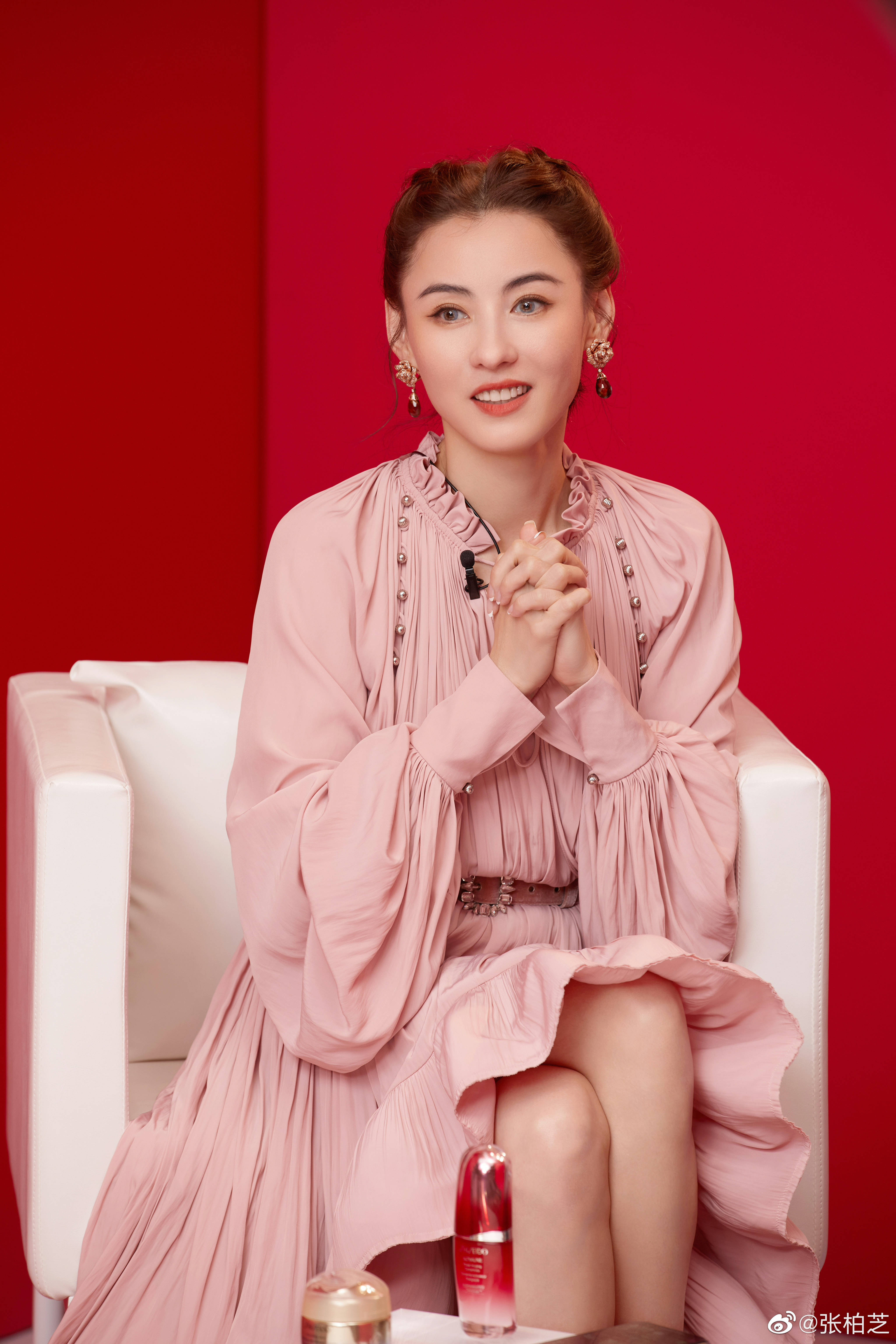 張栢芝大談和兒子的相處點滴，透露曾想讓兒子Lucas和Quintus轉到上海讀書卻被拒絕。（翻攝自張栢芝微博）