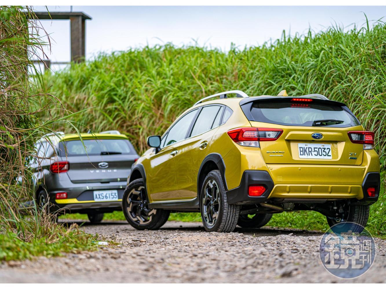 即便有著如XV的AWD+X-Mode、或是Venue的三種Off Road駕駛模式，走走產業道路、或是合歡山積點薄雪時還勉強派得上用場，但真要去玩越野的話，還請三思而後行。