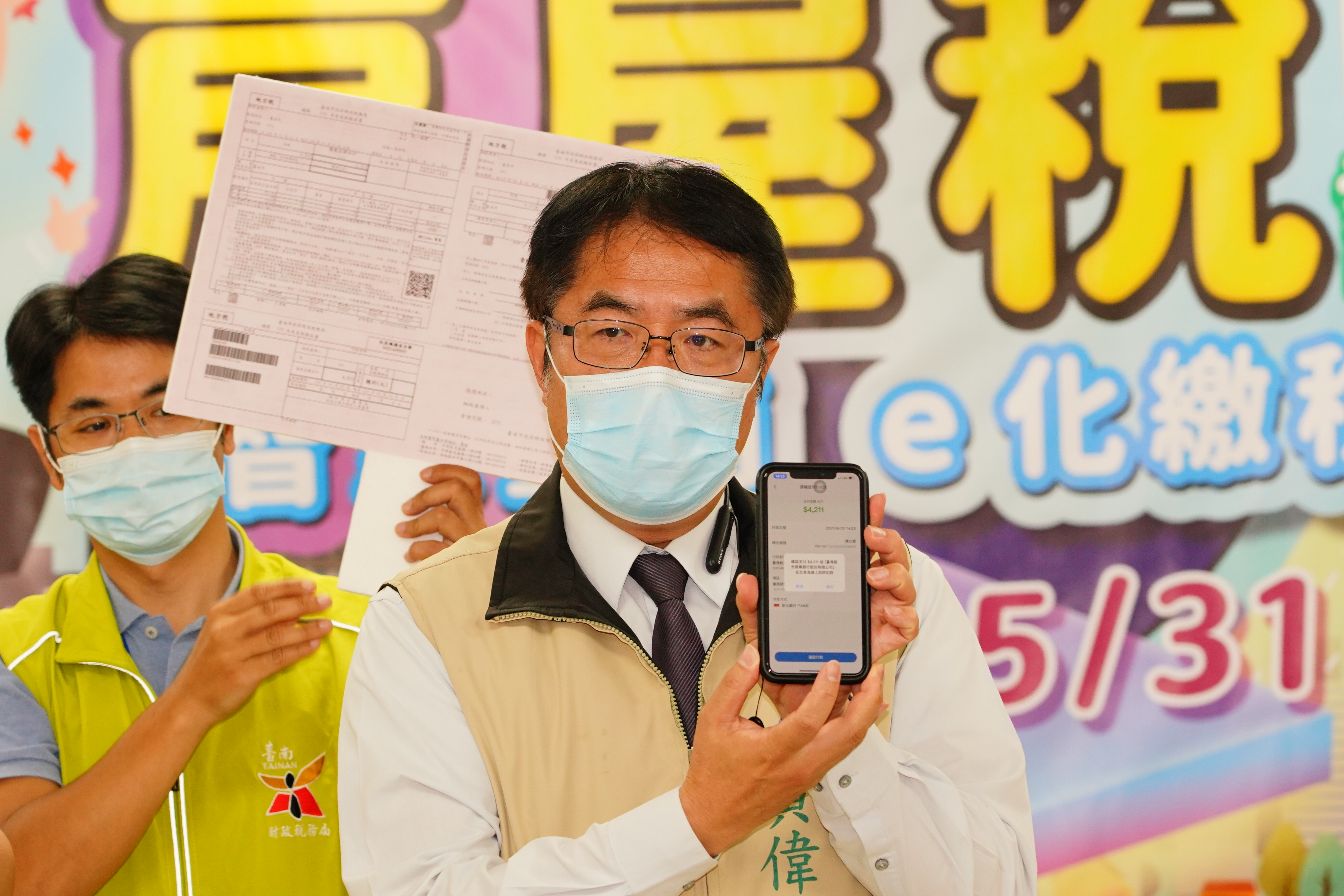 黃偉哲今改口「逆時中」宣布禁止開放內用。（資料照）