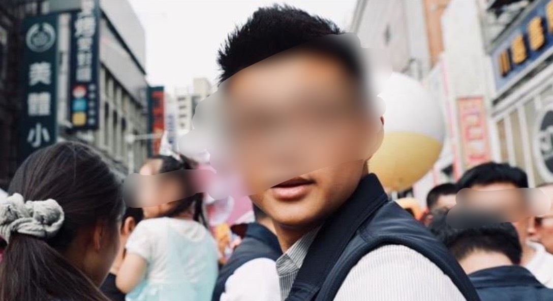 新北市一名27歲何姓員警疑因偷吃,近日在臉書貼文向前女友們道歉。(翻攝自臉書)