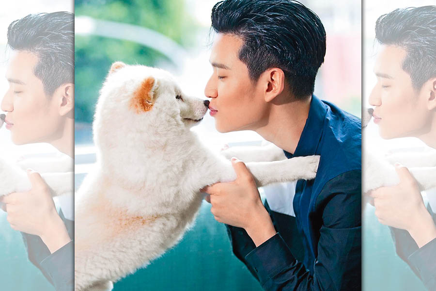 蕭邦2歲的時候，與周興哲一起見粉絲，敲可愛！（翻攝自索尼音樂臉書）