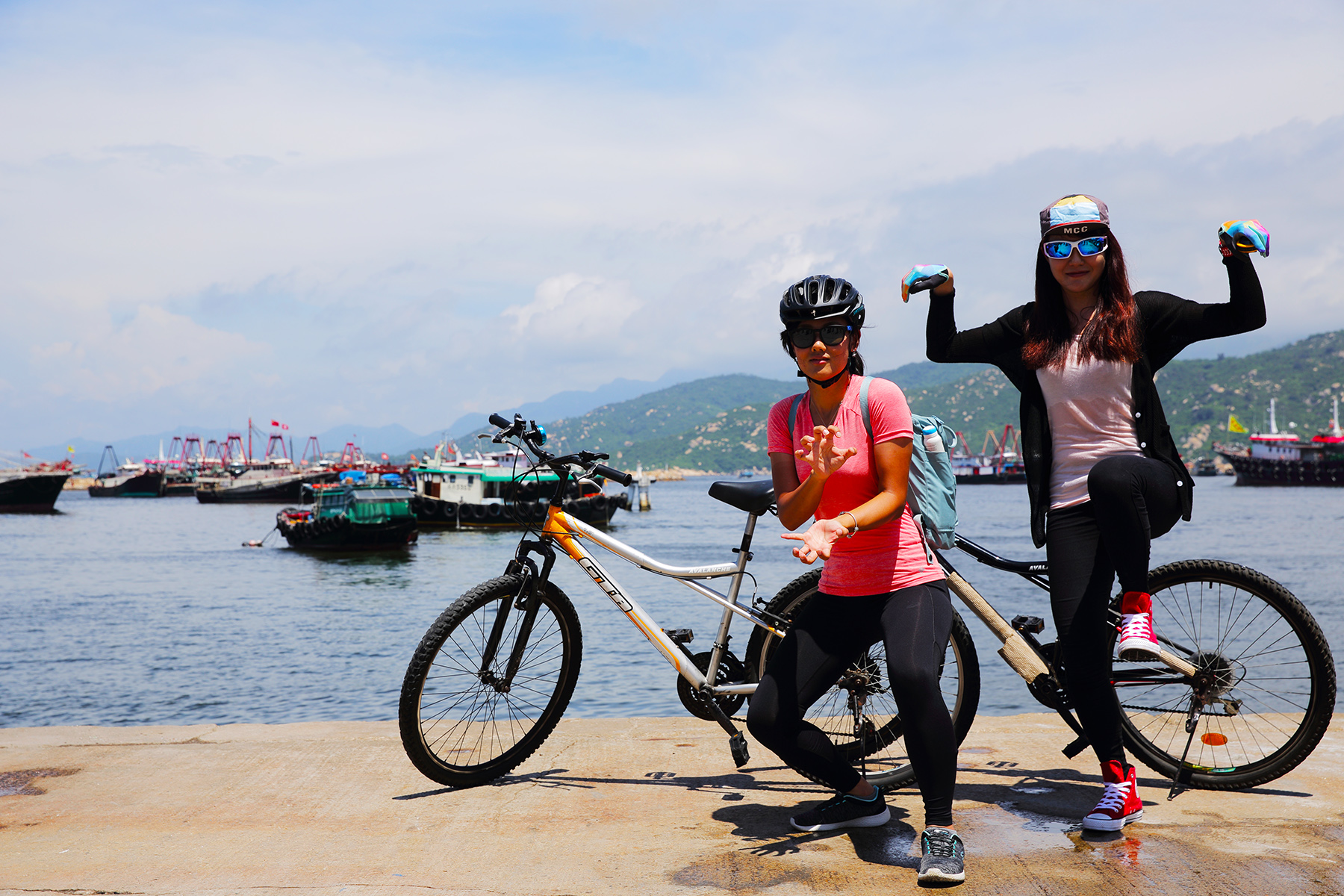 水泥叢林的香港，仍有些郊野與離島非常適合騎腳踏車。（童心怡攝）
