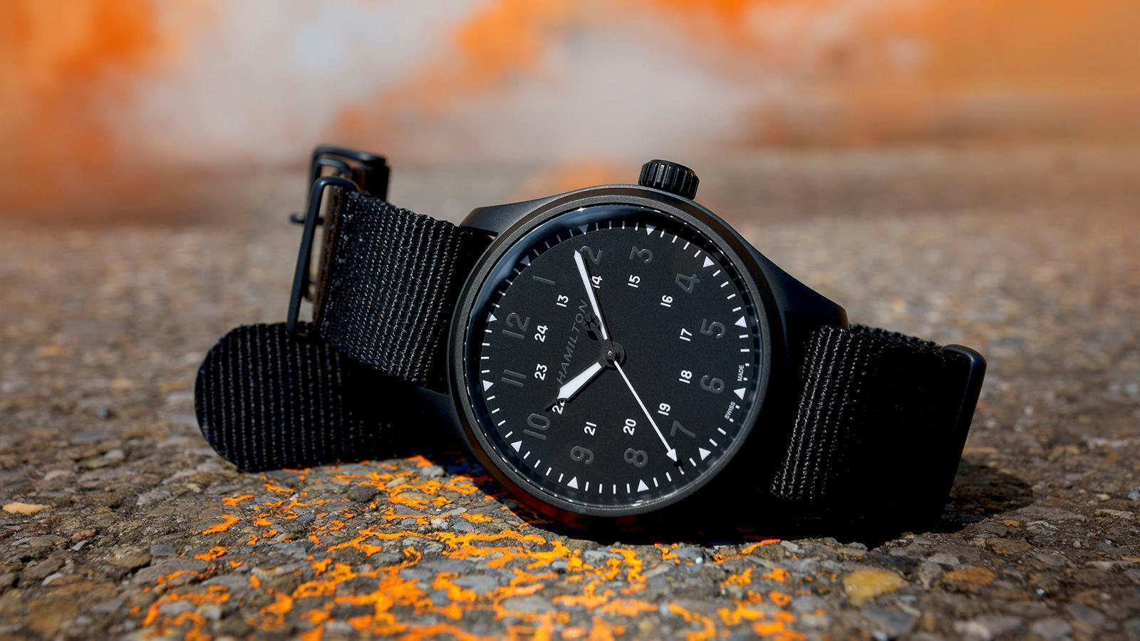 HAMILTON X N.HOOLYWOOD特別版，建議售價NT$ 31,600（限量300只，台灣配額20只）