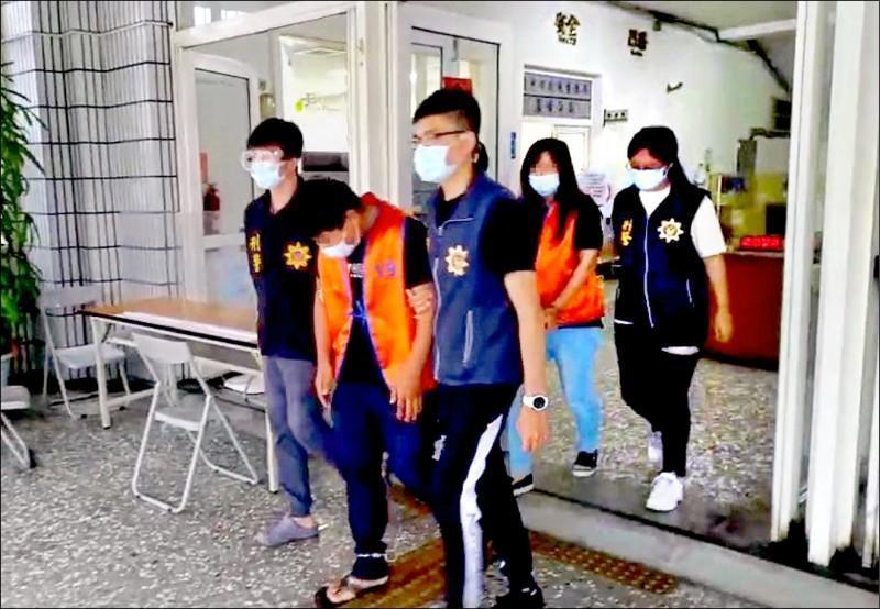 姚女（後）與小王聯手殺害親夫，檢方聲請羈押獲准。（讀者提供）