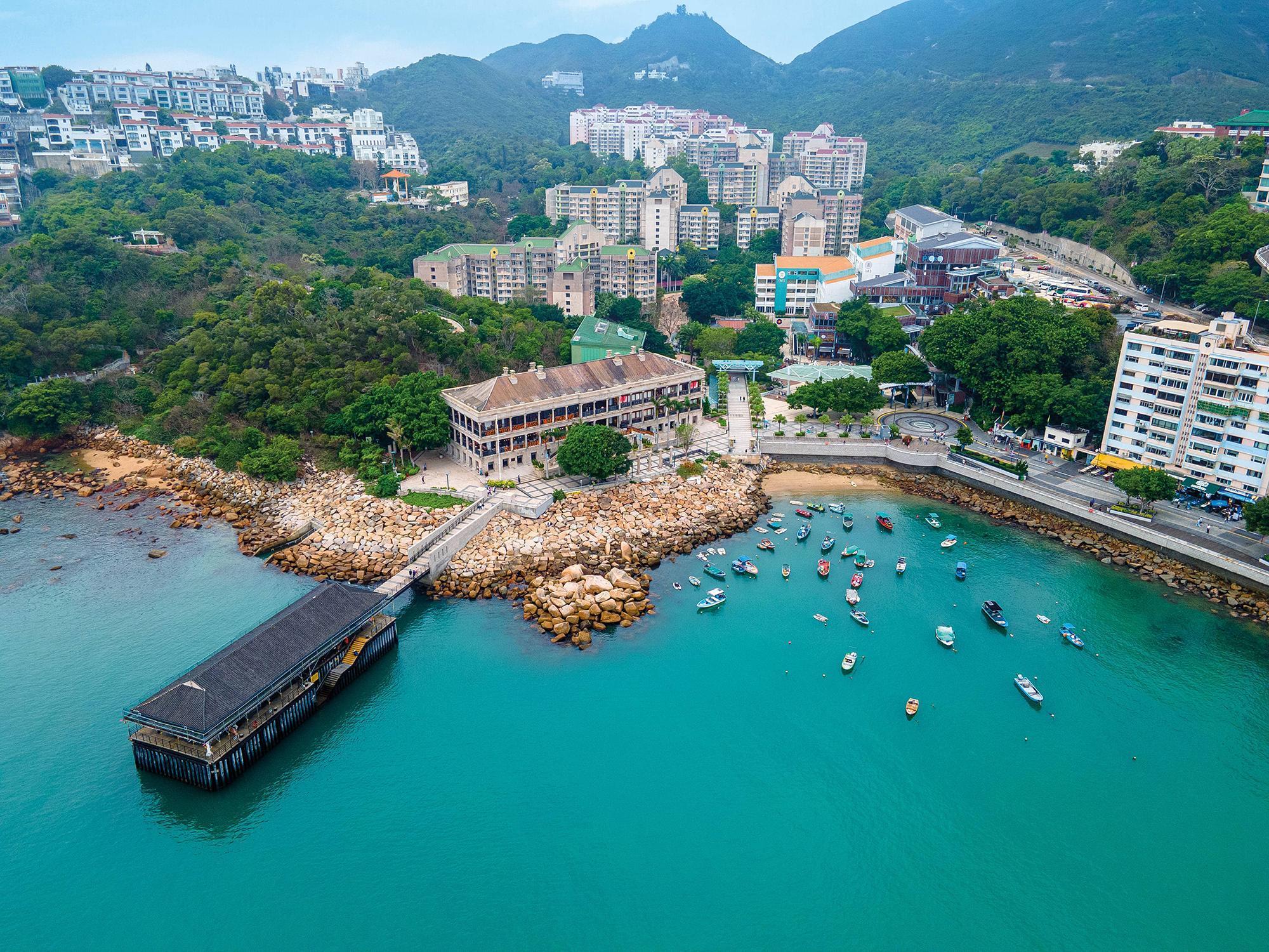 赤柱的美利樓和卜公碼頭承載著香港的歷史印記。（香港旅遊發展局提供）