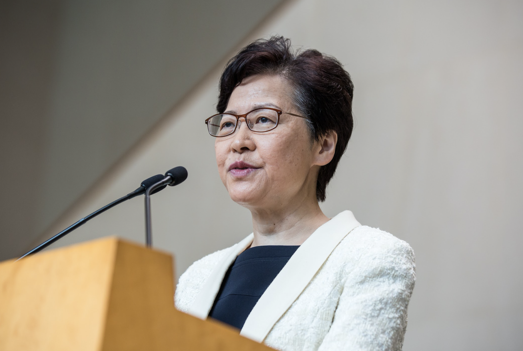 對於民主派區議員辭職潮，香港特首林鄭月娥表示，會盡快依法要求宣示。（本刊資料照）