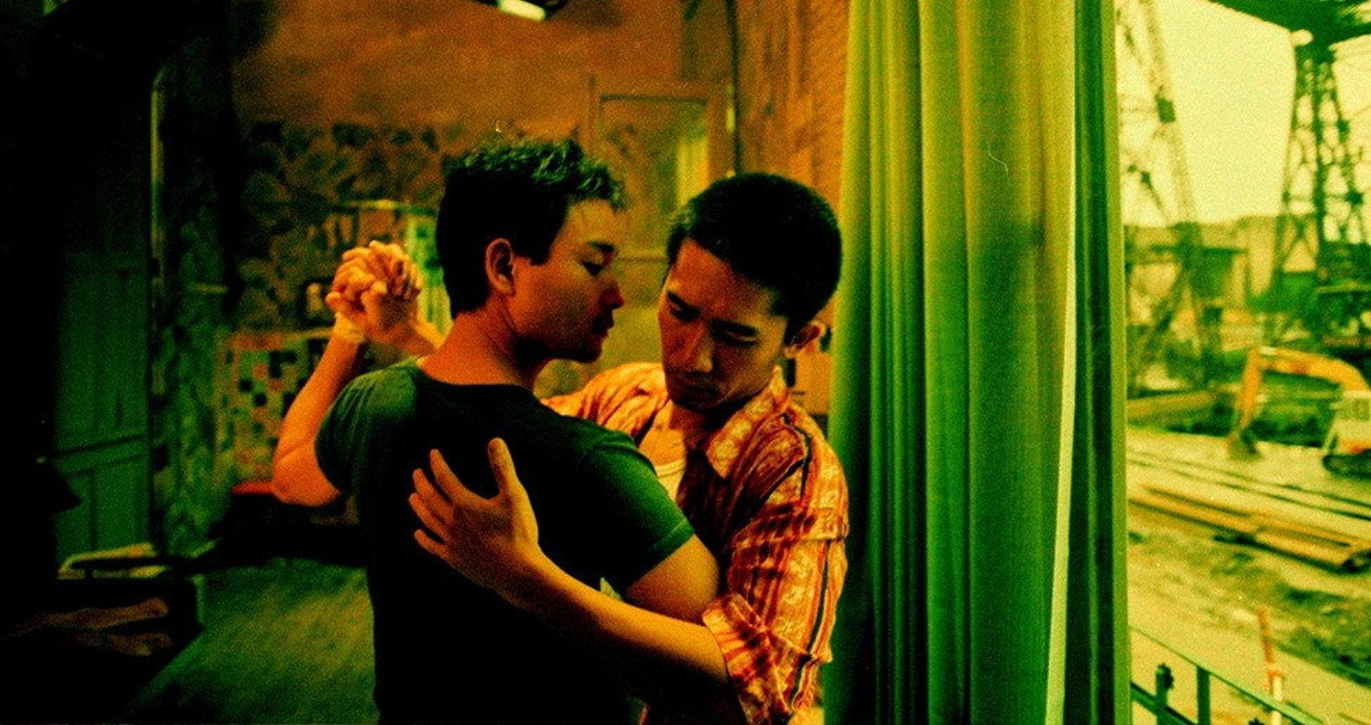 《春光乍洩》裡張國榮的角色,劉德華爆料原本是自己演出,到開拍才知道被換角。(網路圖片)