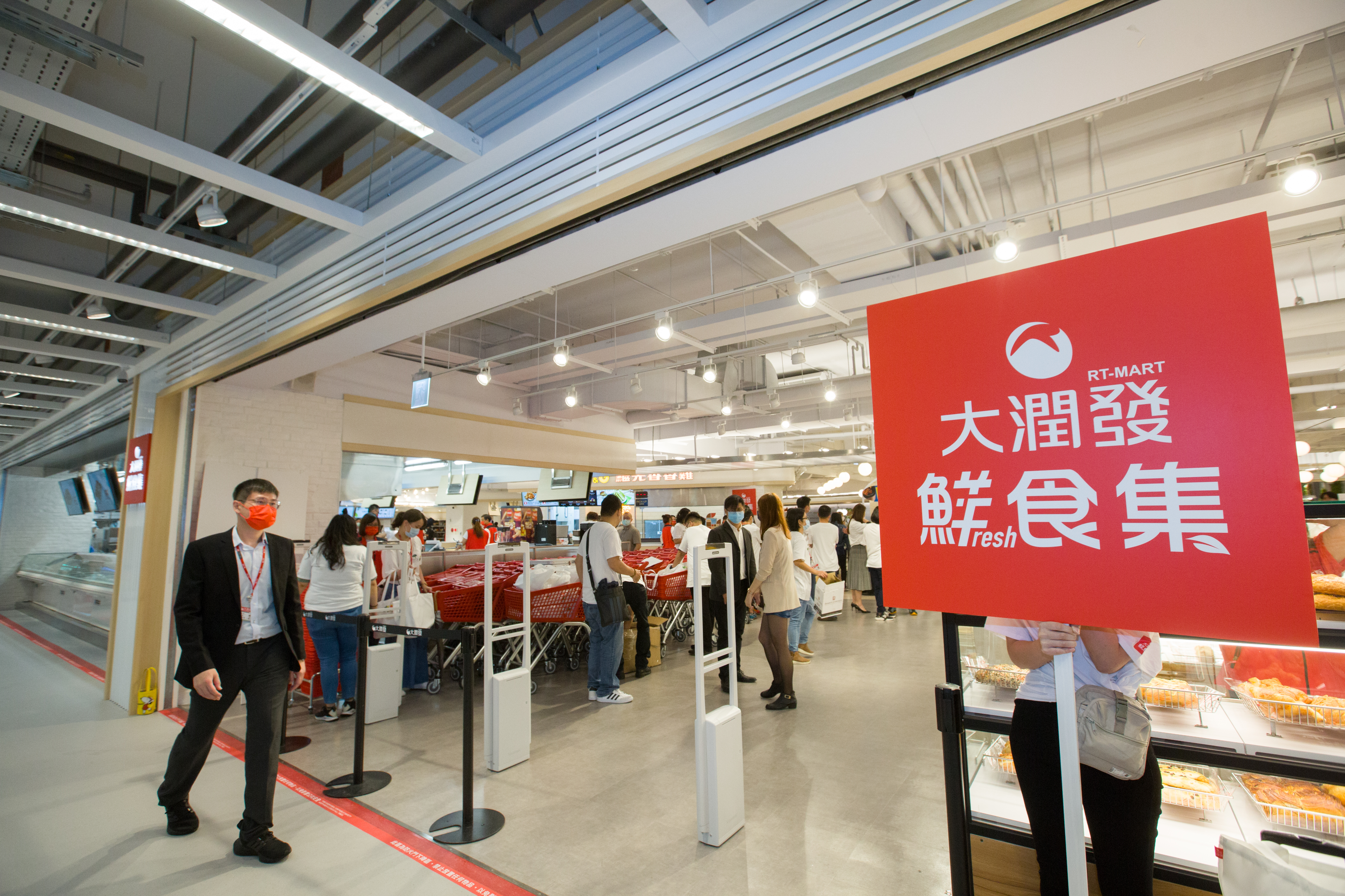 法商歐尚要賣台灣大潤發，吸引國內各大零售業者注意。（本刊資料照）