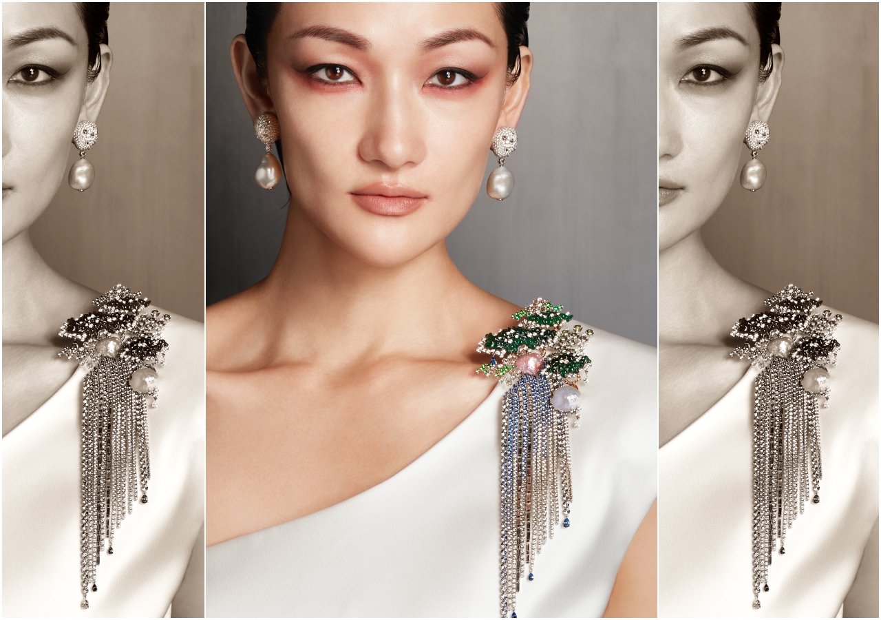 富永愛拍攝MIKIMOTO全新頂級珠寶系列The Japanese Sense of Beauty形象片，取自浮世繪中的瀑布景觀為靈感的別針，展現出水勢飛流直下的躍然美感。（MIKIMOTO提供）