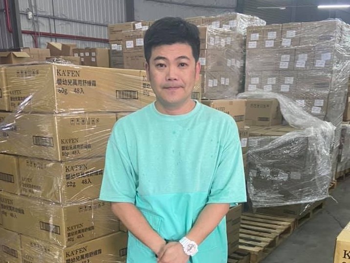 馬國畢的賣場遇到客人順手牽羊，最後老闆選擇原諒沒報警。（翻攝自馬國畢臉書）