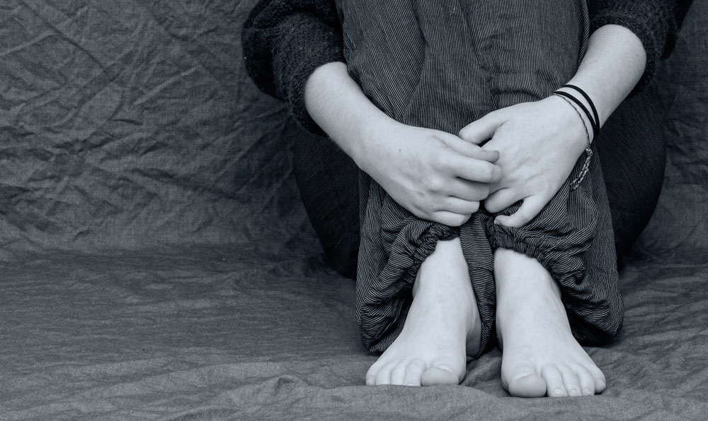 疫情衝擊下，不少行業陷入困難，工作者收入也不穩定，示意圖。（翻攝自pixabay）