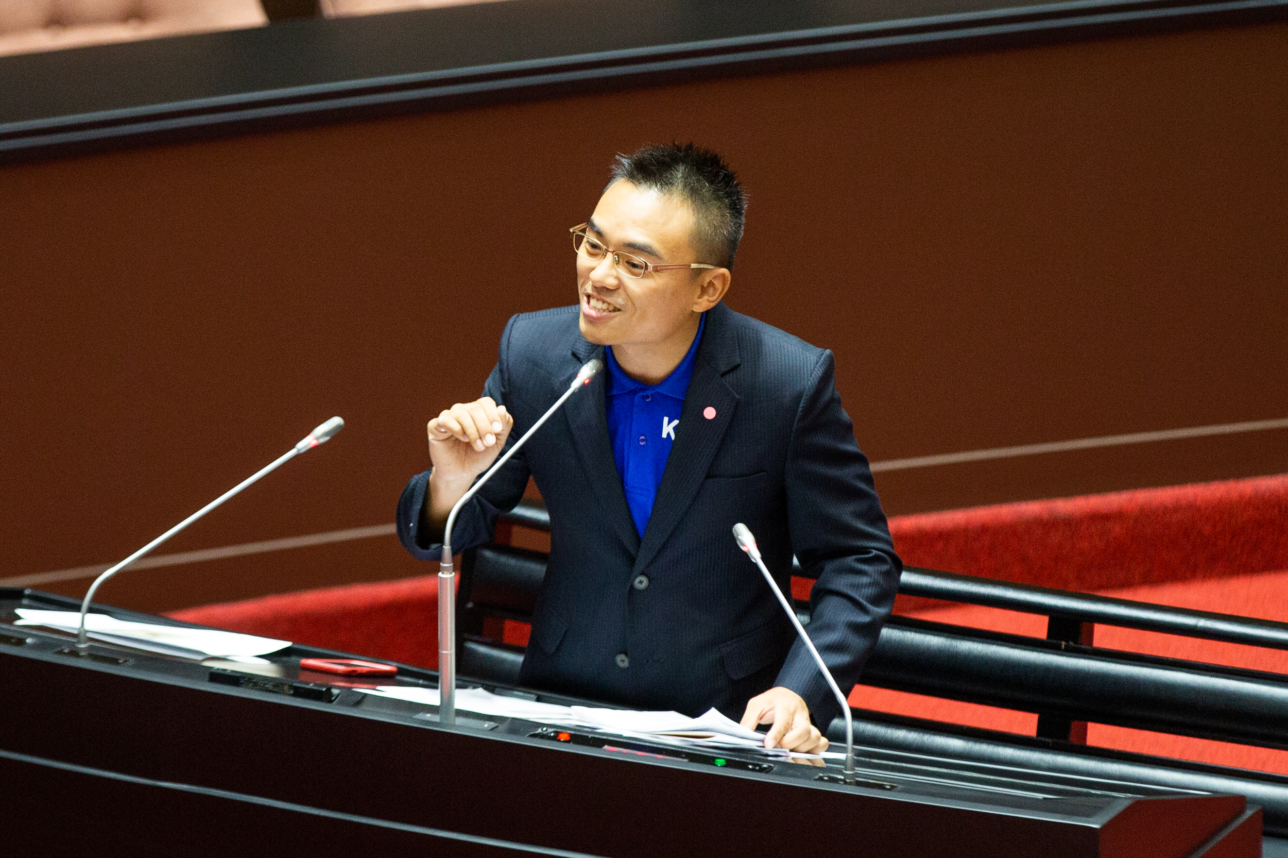 國民黨立委洪孟楷質疑，5、6月疫苗採購預算花了超過一半，疫苗到貨卻不到10%，相當不合理。（本刊資料照）