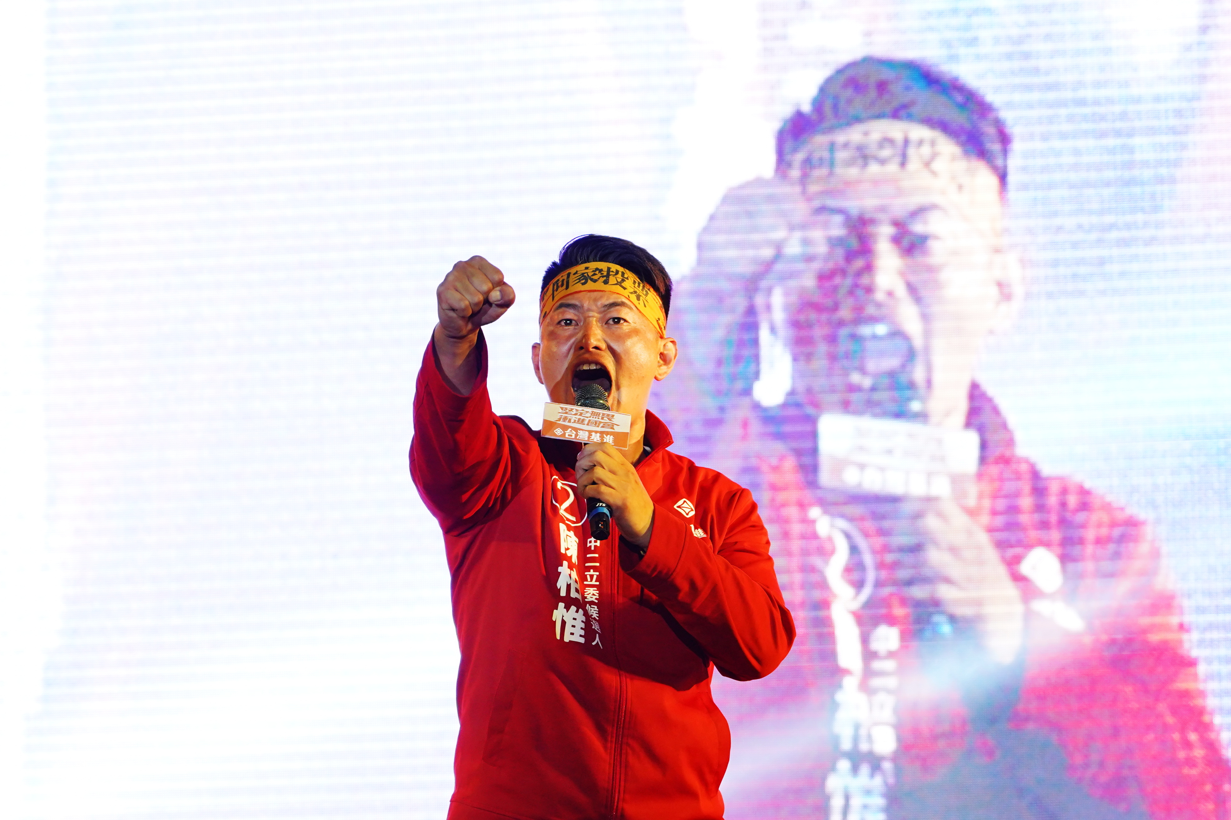 台灣基進黨立委陳柏惟（圖）罷免案是否延後舉行，中選會將於今日下午宣布。（本刊資料照）