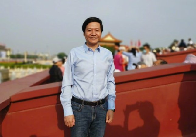 雷軍狂發微博慶祝小米排名世界第2。（翻攝自雷軍微博）