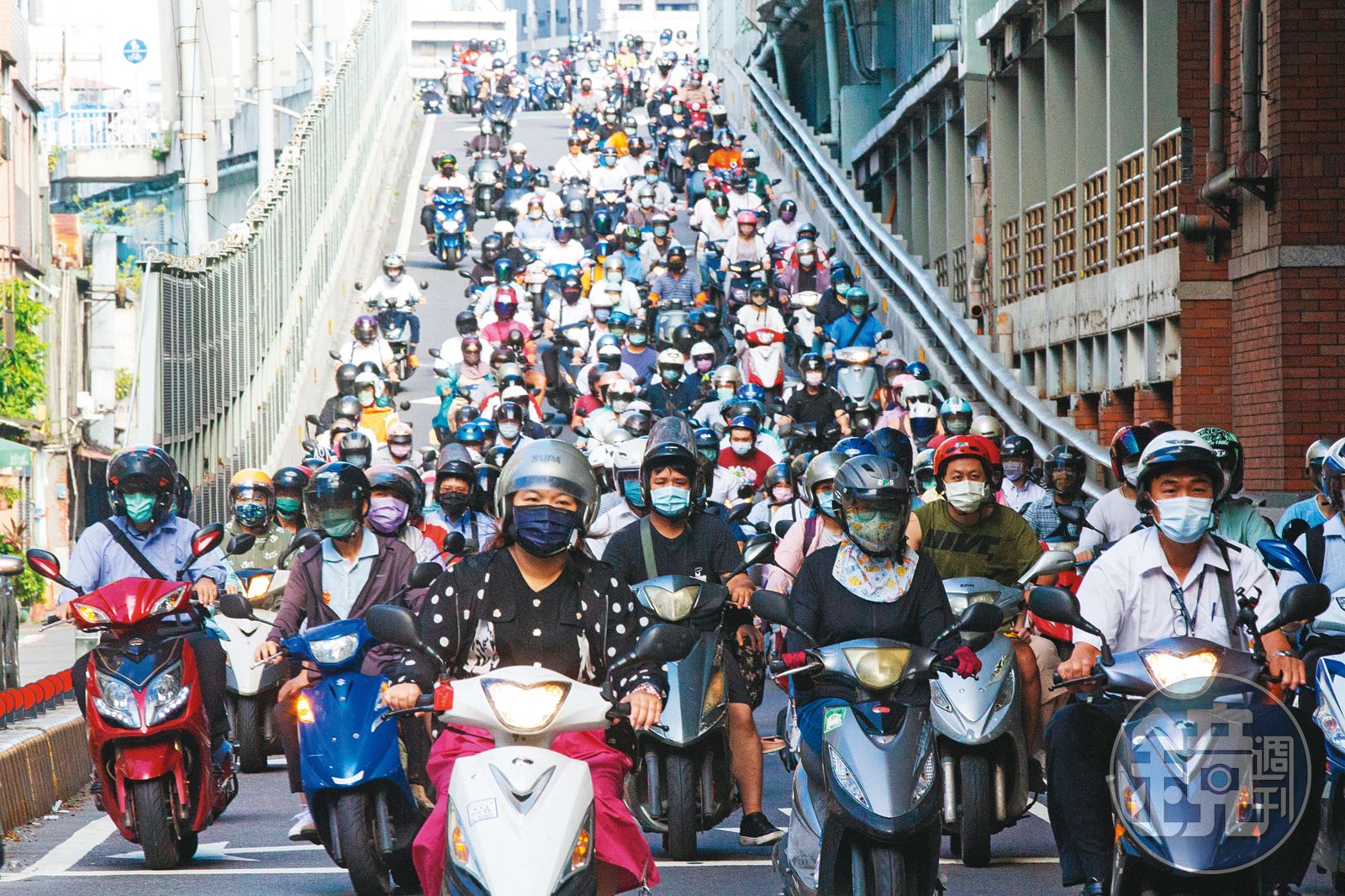 全文】警戒可望降級防疫管制朝2方向鬆綁- 鏡週刊Mirror Media