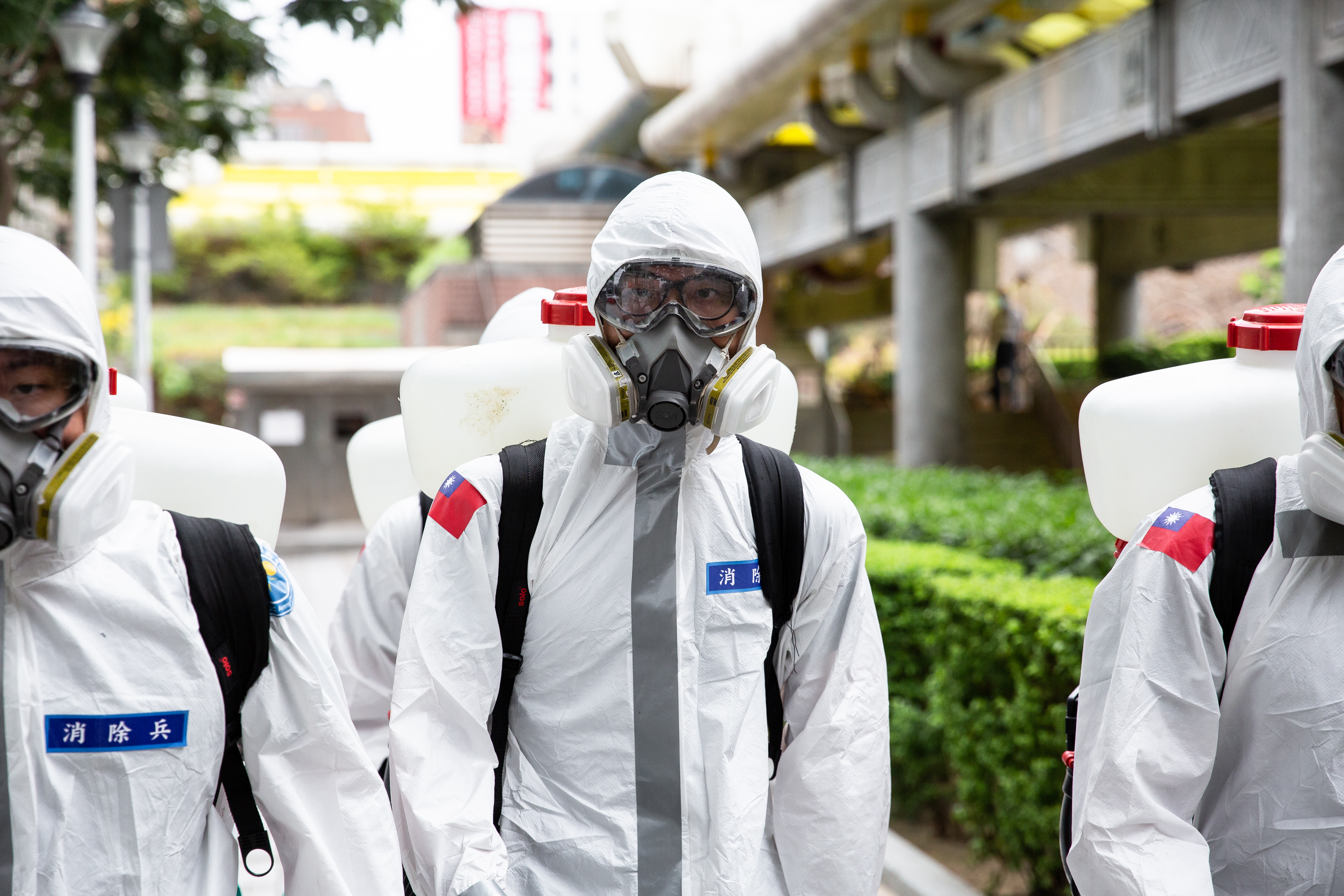 歷經8天疫調案情卻持續擴大，困難度讓台中疫調人員很頭痛。示意圖非當事人（本刊資料照）