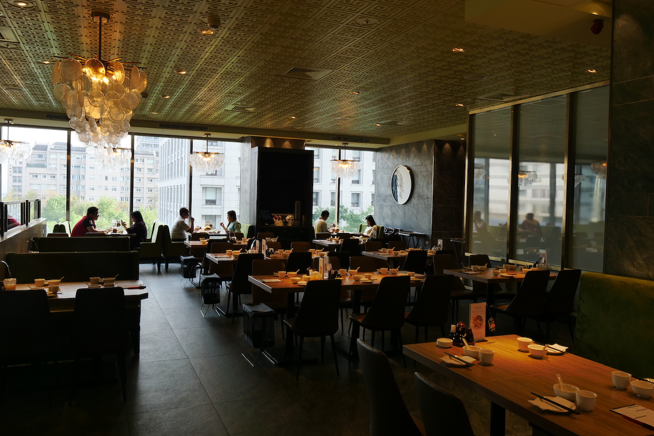 期待疫情退散，可以開放到餐廳用餐的好日子趕快回來。