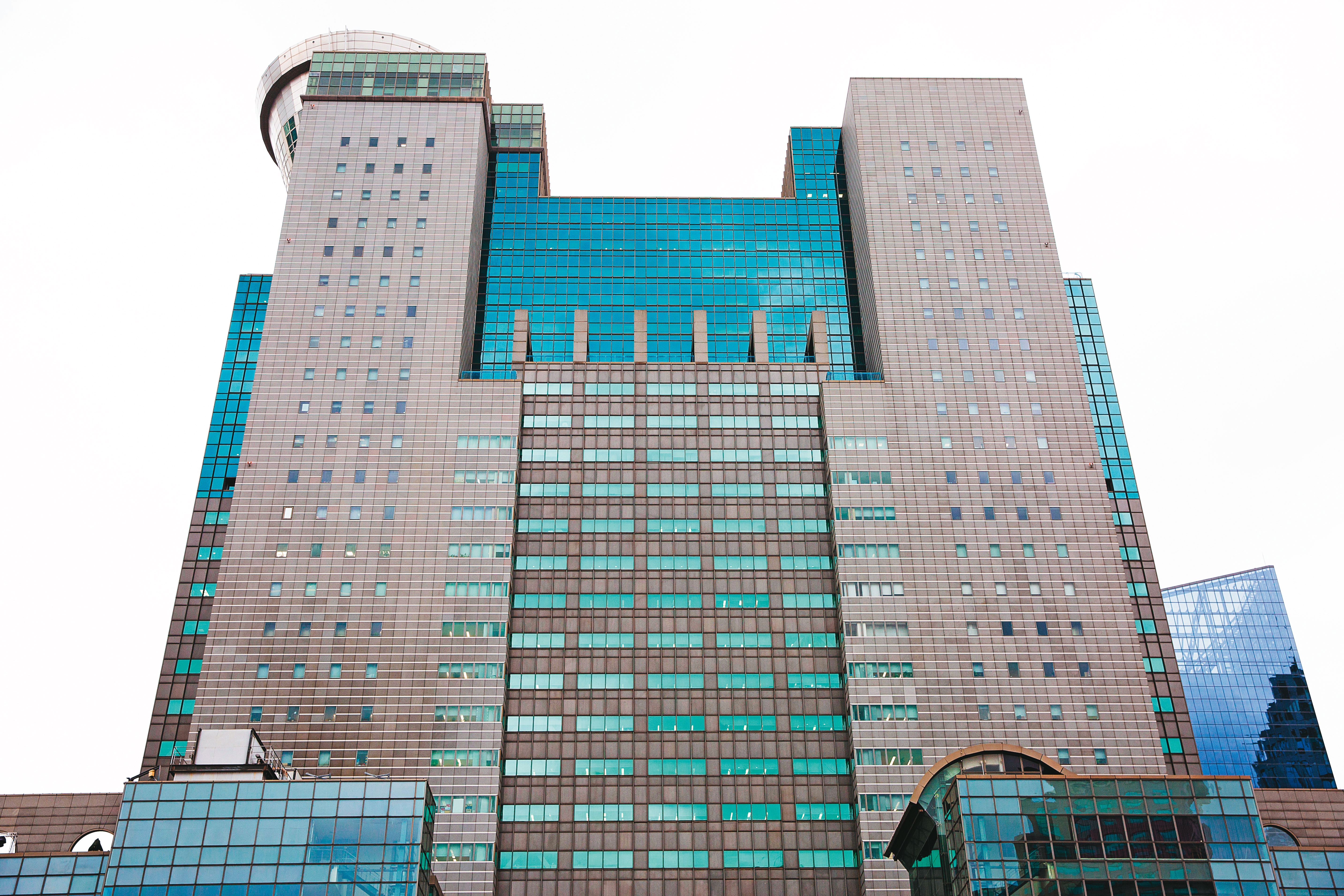 新北市政府（圖）爆發市長隨扈劈腿風波，鬧得沸沸揚揚。