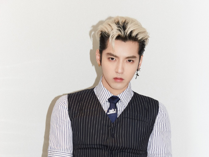 吳亦凡被爆出性醜聞，陸續丟掉許多代言。（翻攝吳亦凡工作室微博）