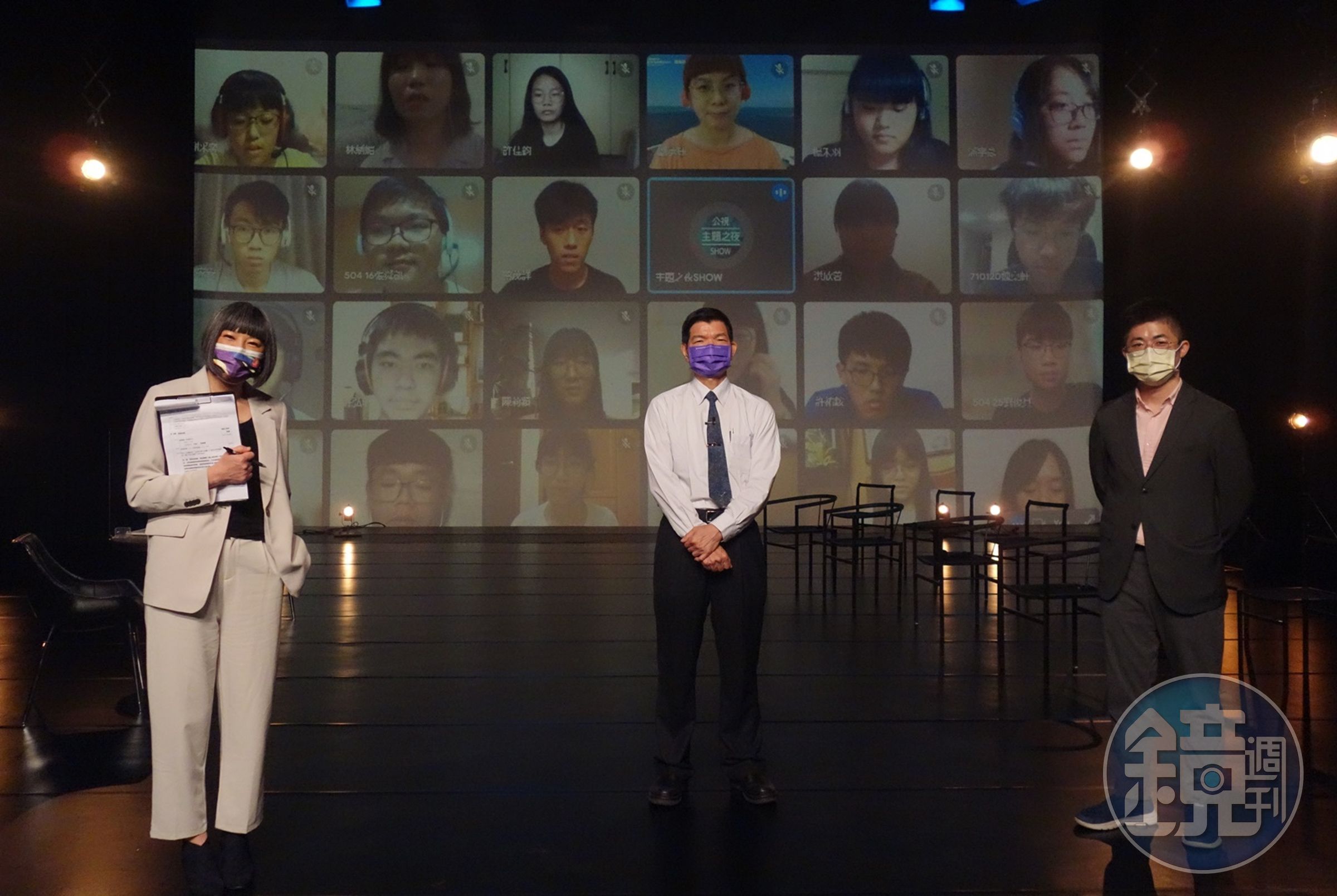 《公視主題之夜SHOW》映後論壇以《海洋大地震了嗎？》為題，邀媒體人范琪斐（左起）、中研院地球所研究技師林慶仁（中）與地球科普作家阿樹（右）等來賓，一起了解地震。（公視提供）