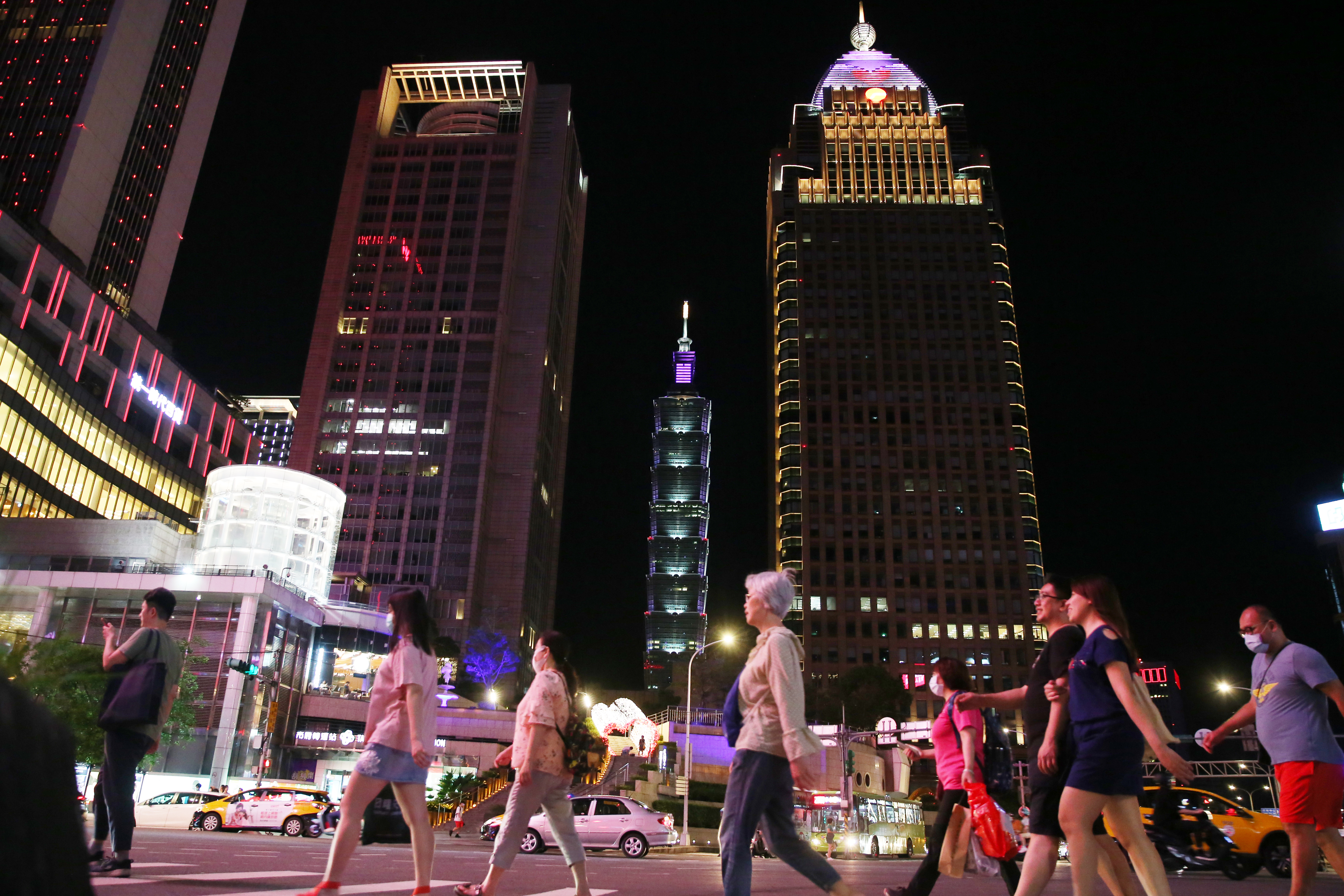 指揮官陳時中表示，「雙北要完全清零是困難的」，不過也強調雙北不明感染源群聚越來越少，只要疫調做得越完全就能把疫情控制得更好。（本刊資料照）