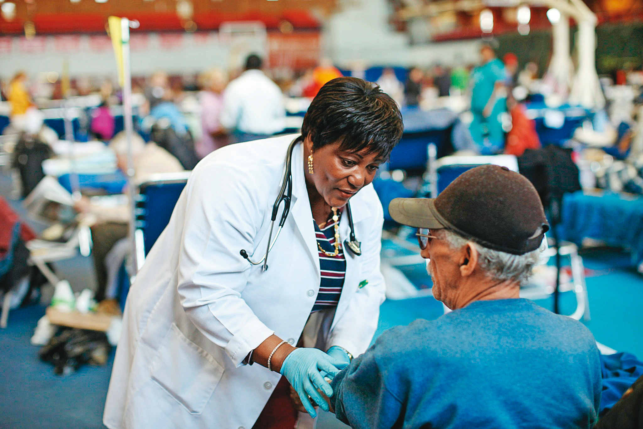 新冠疫情未平，疫苗亟需，國際疫苗大廠紛紛尋求CDMO廠商奧援，以供各國爆量需求。（翻攝自NYC Health+Hospitals臉書）