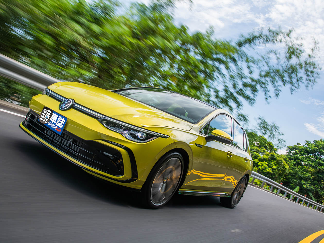 【鏡車試駕】智慧微解封　Volkswagen GOLF 280 eTSI R-Line