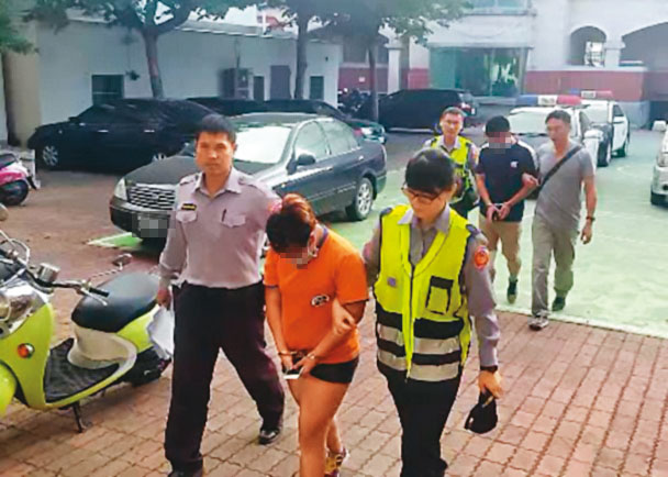 女嬰週年忌日當天，警方在墾丁大街的按摩店逮到W女及H男。（東森新聞提供）