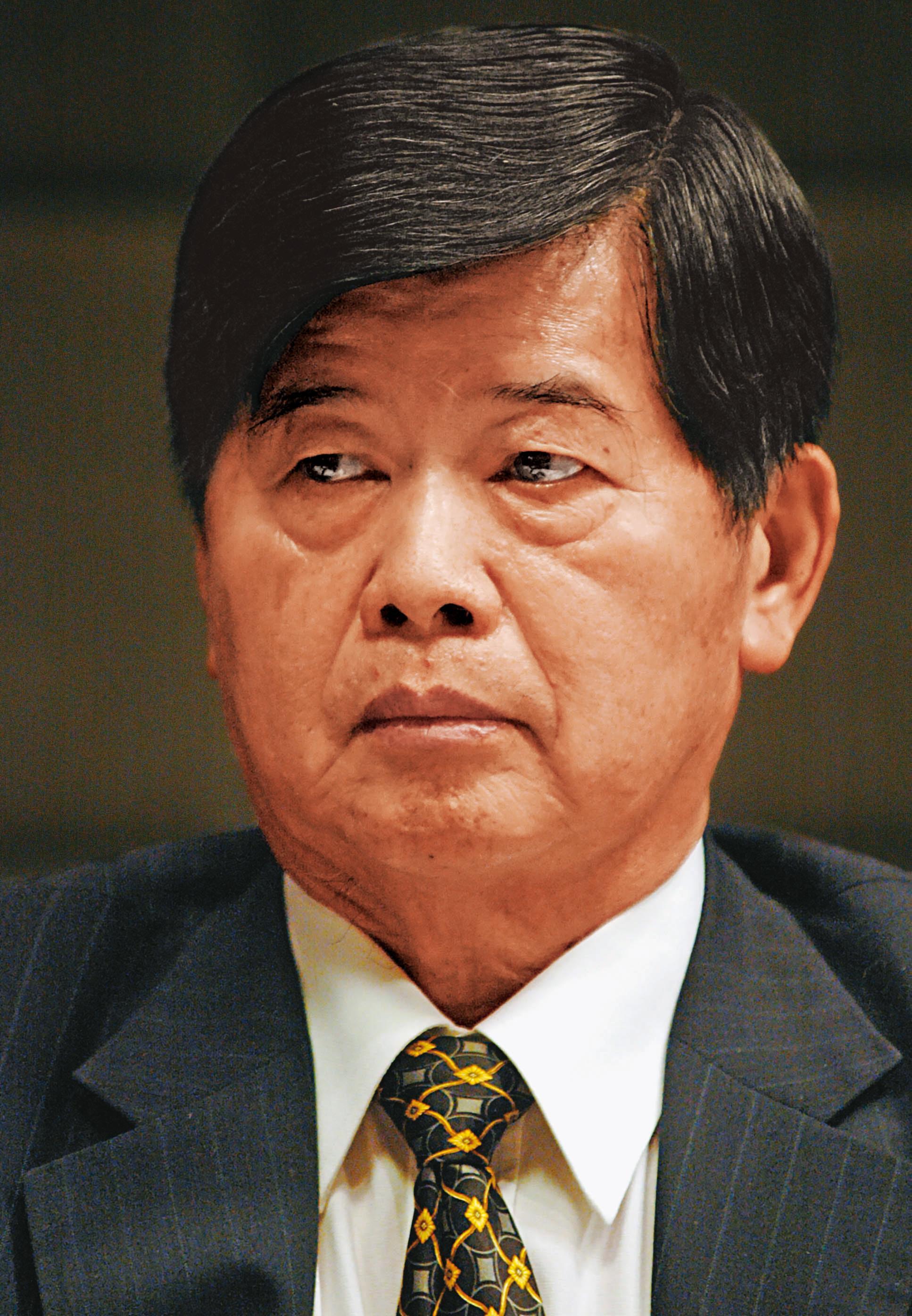 有「都更教父」之稱的巧洋建設老闆張敏雄,遭控現今僅有5坪畸零地,卻主導1,500坪的國有地都更。(聯合知識庫)