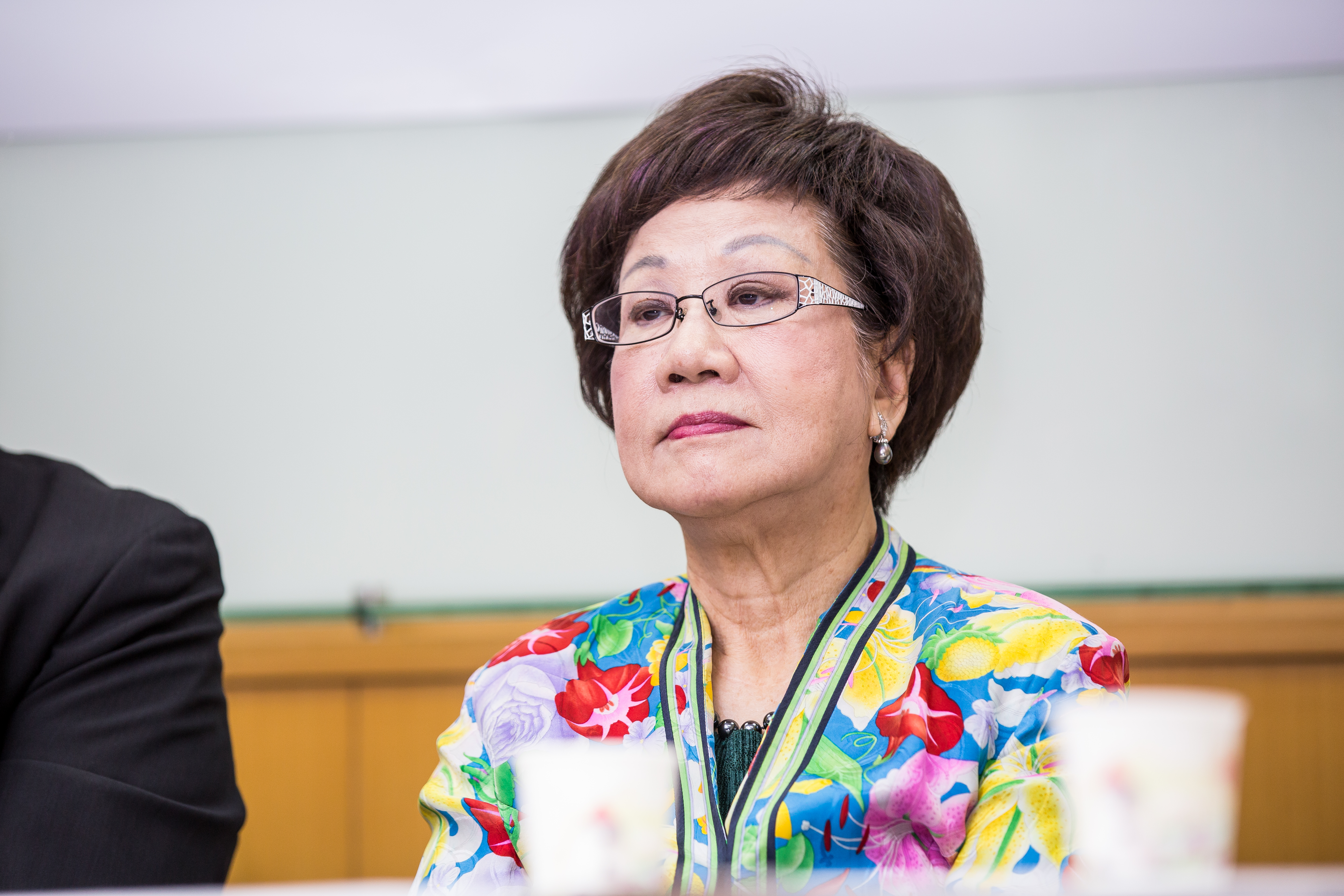 呂秀蓮聲稱，有國際組織可以幫買到疫苗，但陳時中卻拒絕也不回電給她。（本刊資料照）