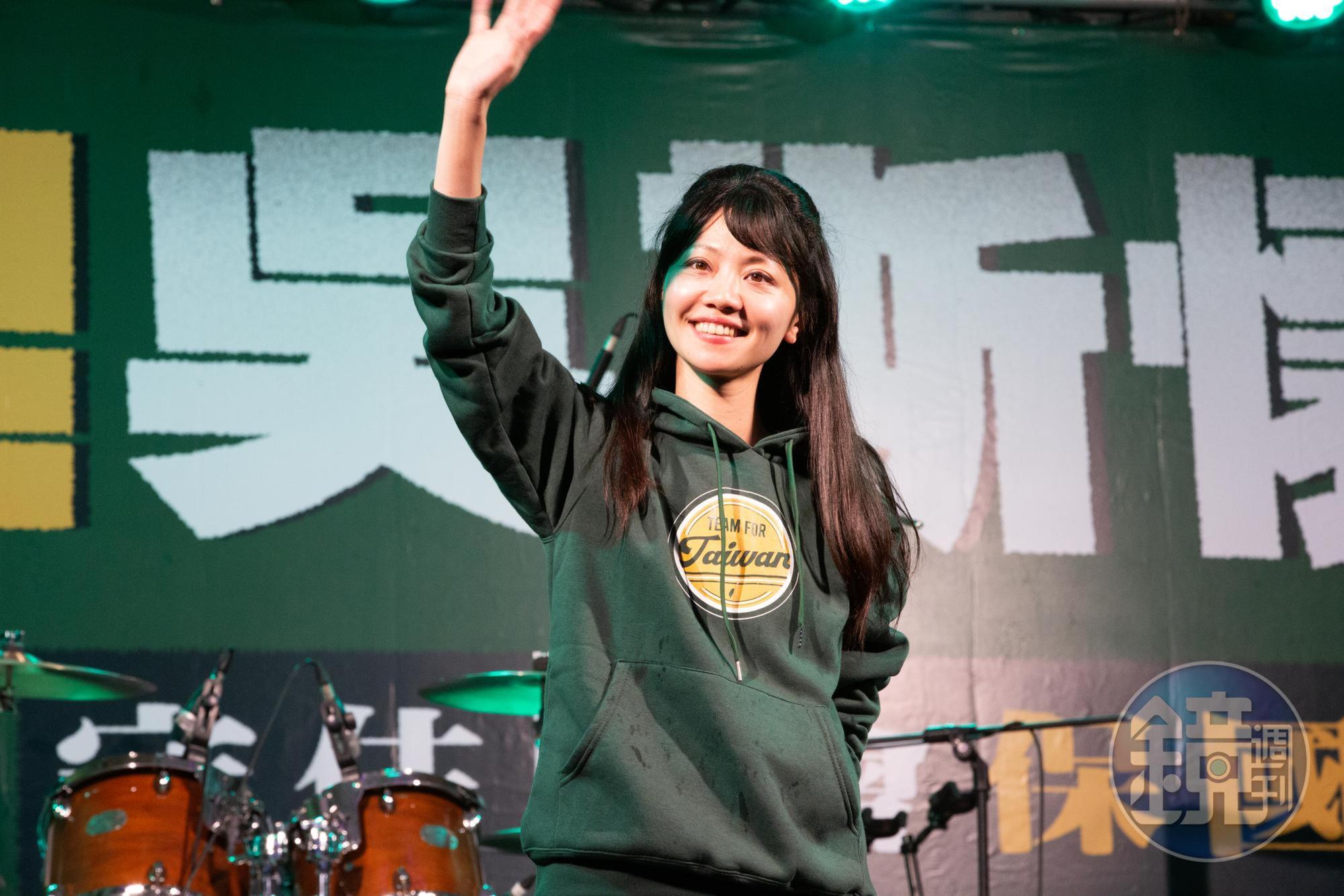 針對快過期的7萬劑莫德納疫苗,高嘉瑜向中央、地方政府呼籲「快開放,保證秒打完」。(本刊資料照)