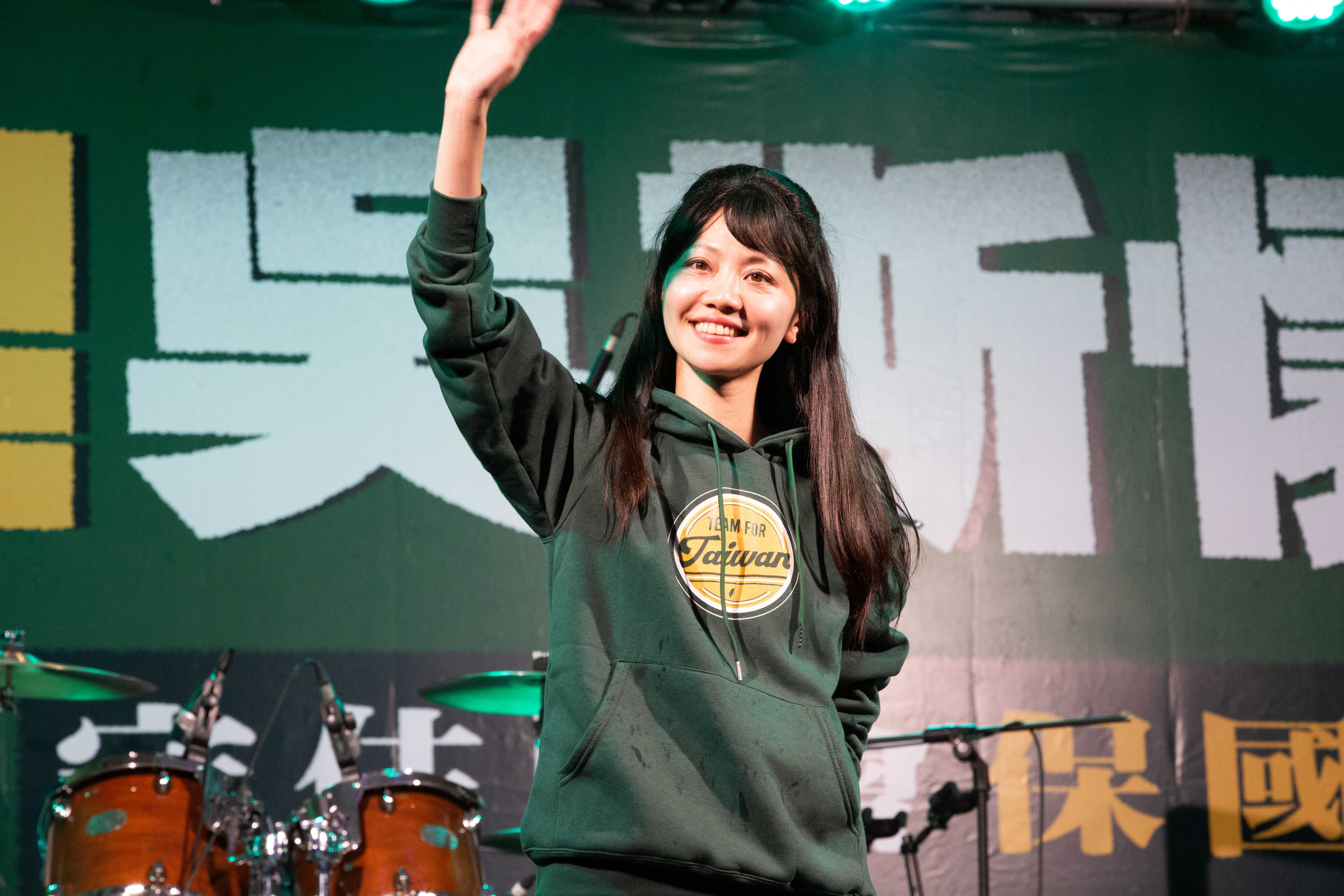 針對快過期的7萬劑莫德納疫苗，高嘉瑜向中央、地方政府呼籲「快開放，保證秒打完」。（本刊資料照）