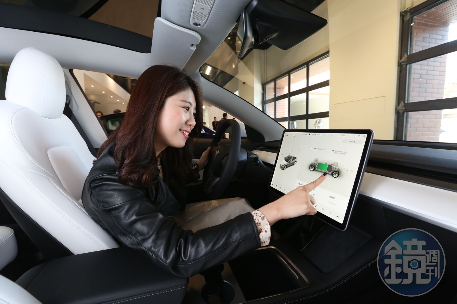 國泰電動車追募、富邦未來車開募不敗教主陳重銘拆解兩檔ETF給你看- 鏡週刊Mirror Media