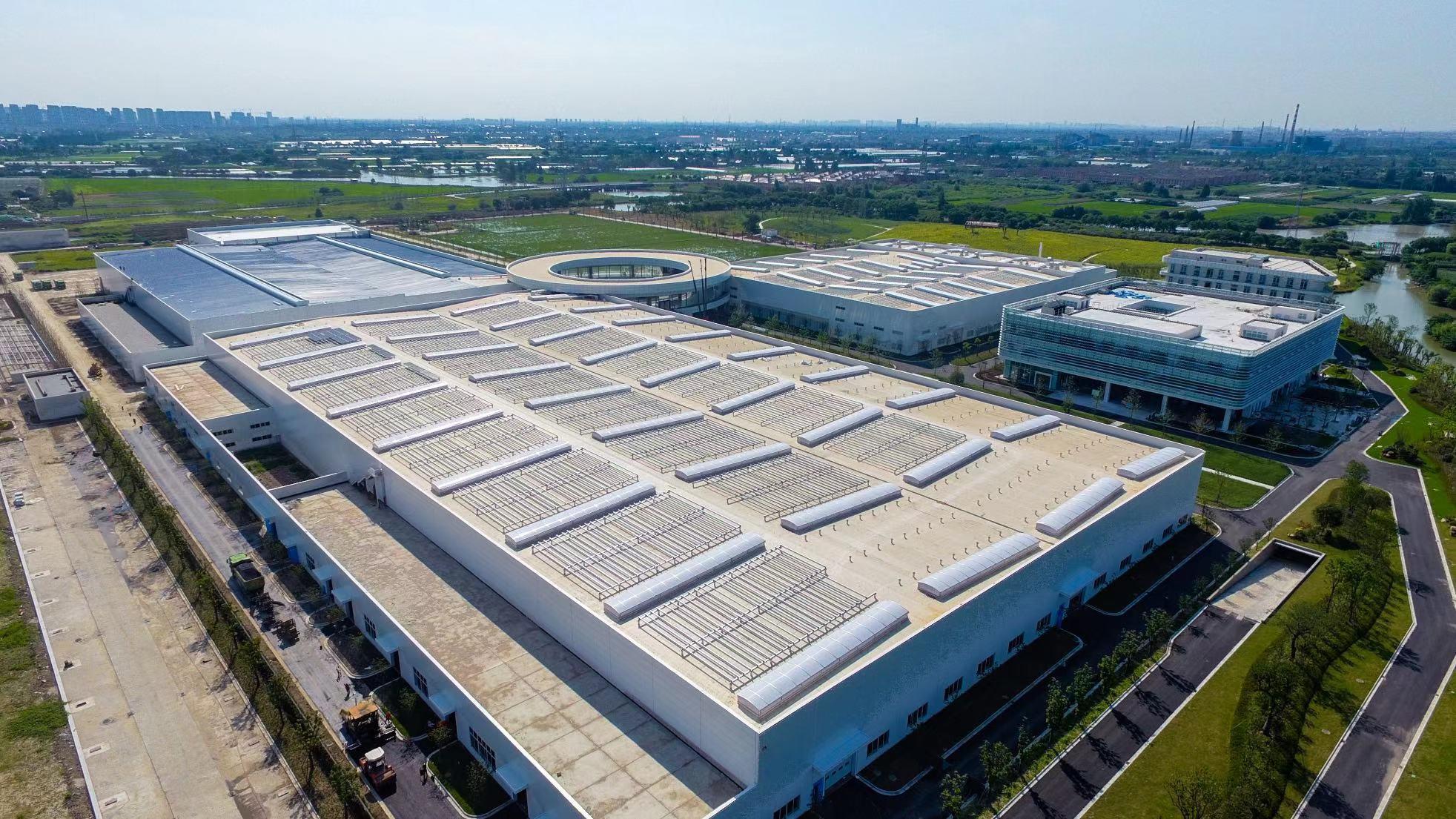 敏實集團位於中國大陸嘉興市南湖區的未來工廠,8月將正式開園投產。(敏實集團提供)