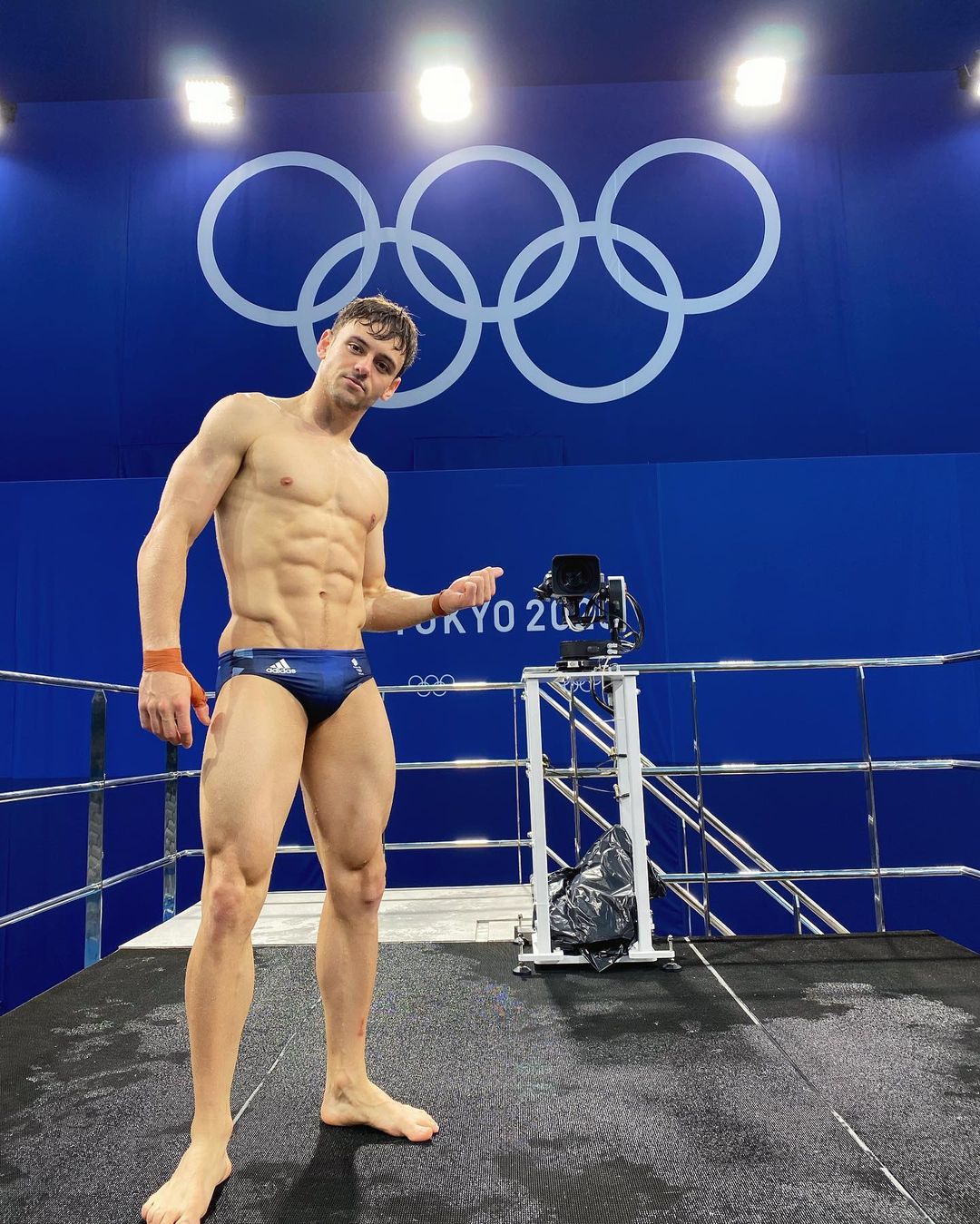 在本屆東奧中首度奪下人生第一面金牌的湯姆。（翻攝Tom Daley IG）