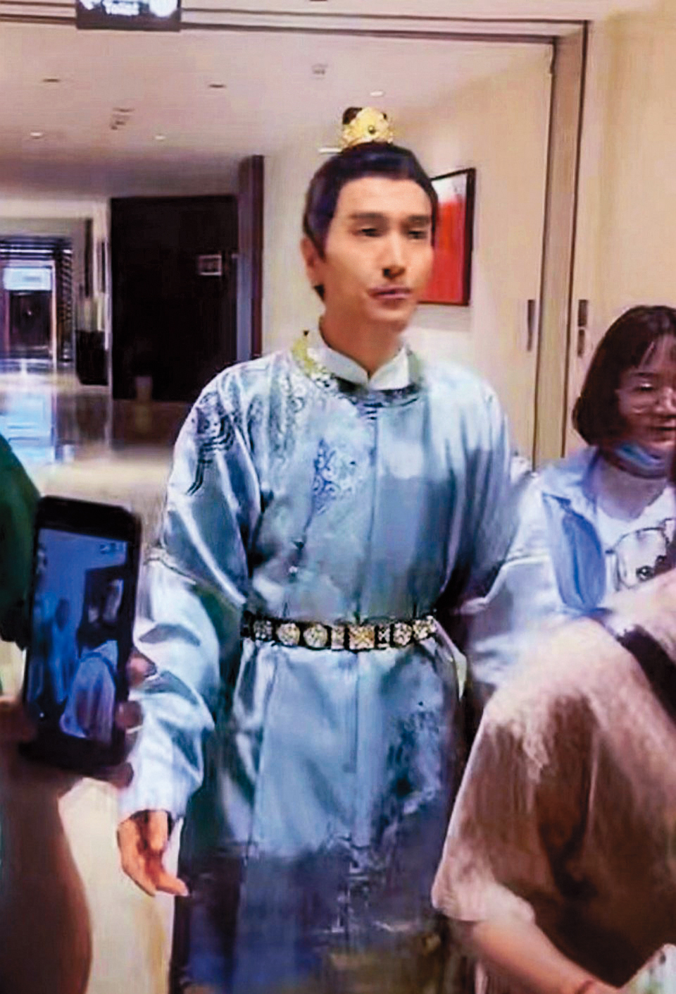 趙又廷(圖)與李易峰、唐九洲在《最後的贏家》,首錄就來了場古裝亂鬥。(翻攝自娛樂圈微博)