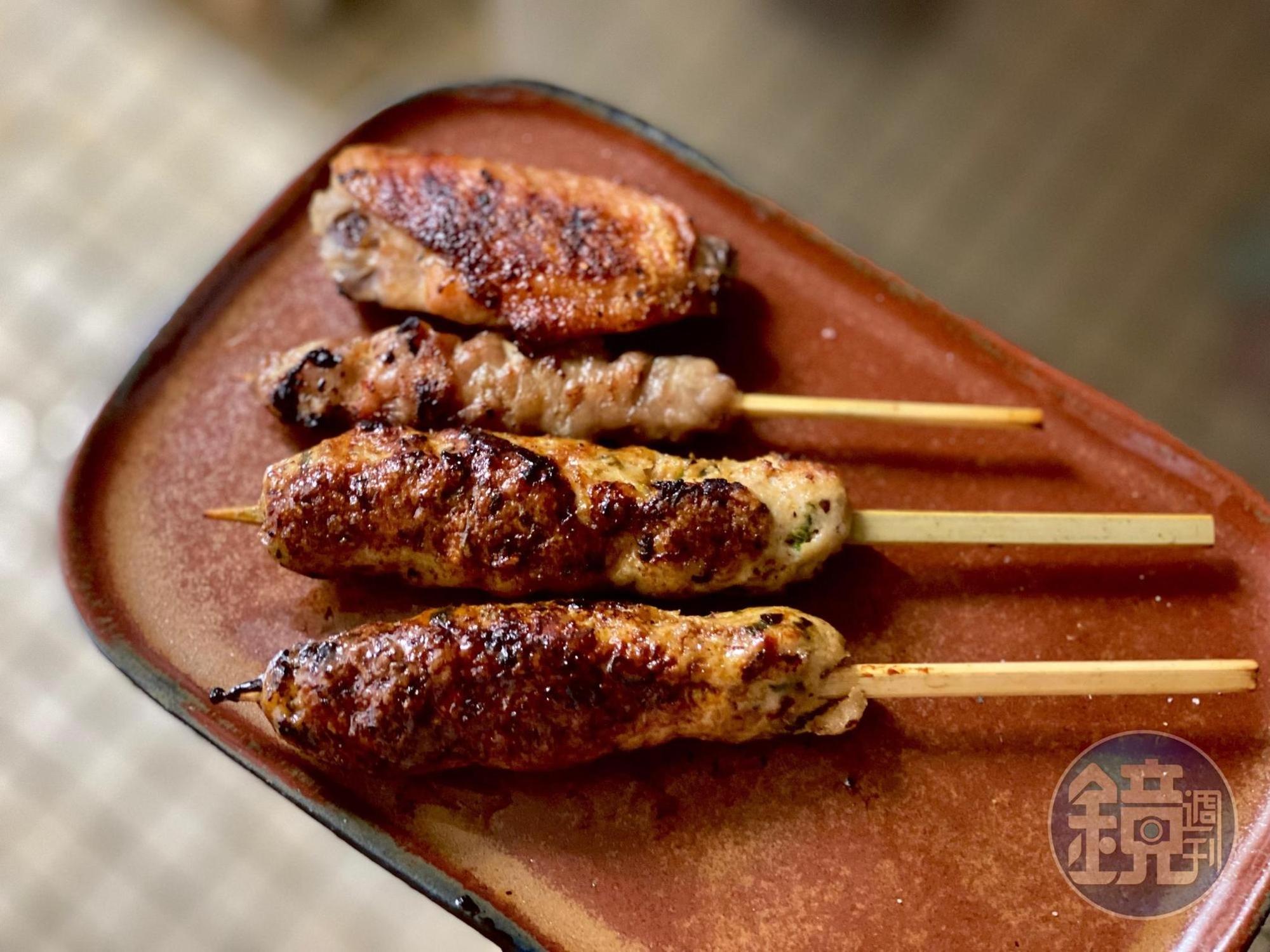 醬烤雞肉丸可佐柚子胡椒食用。