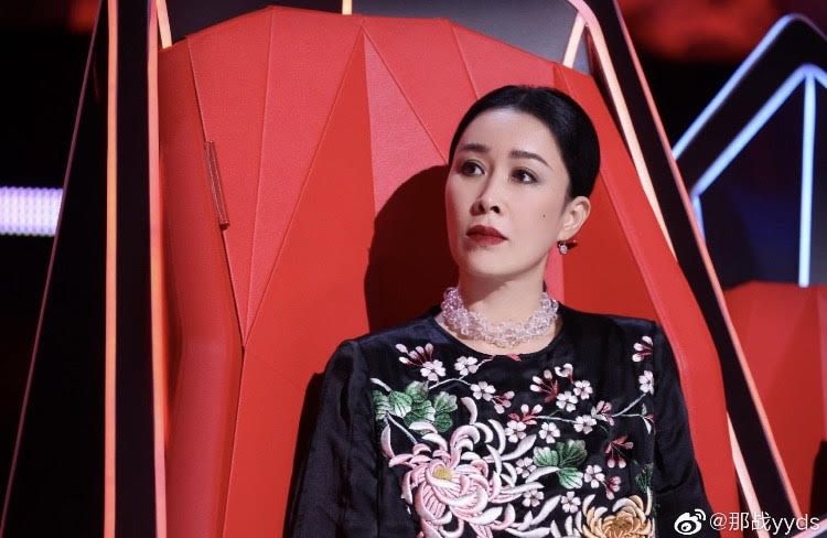 《2021中國好聲音》最新一季,仍由那英擔任主力導師。(翻攝自微博)