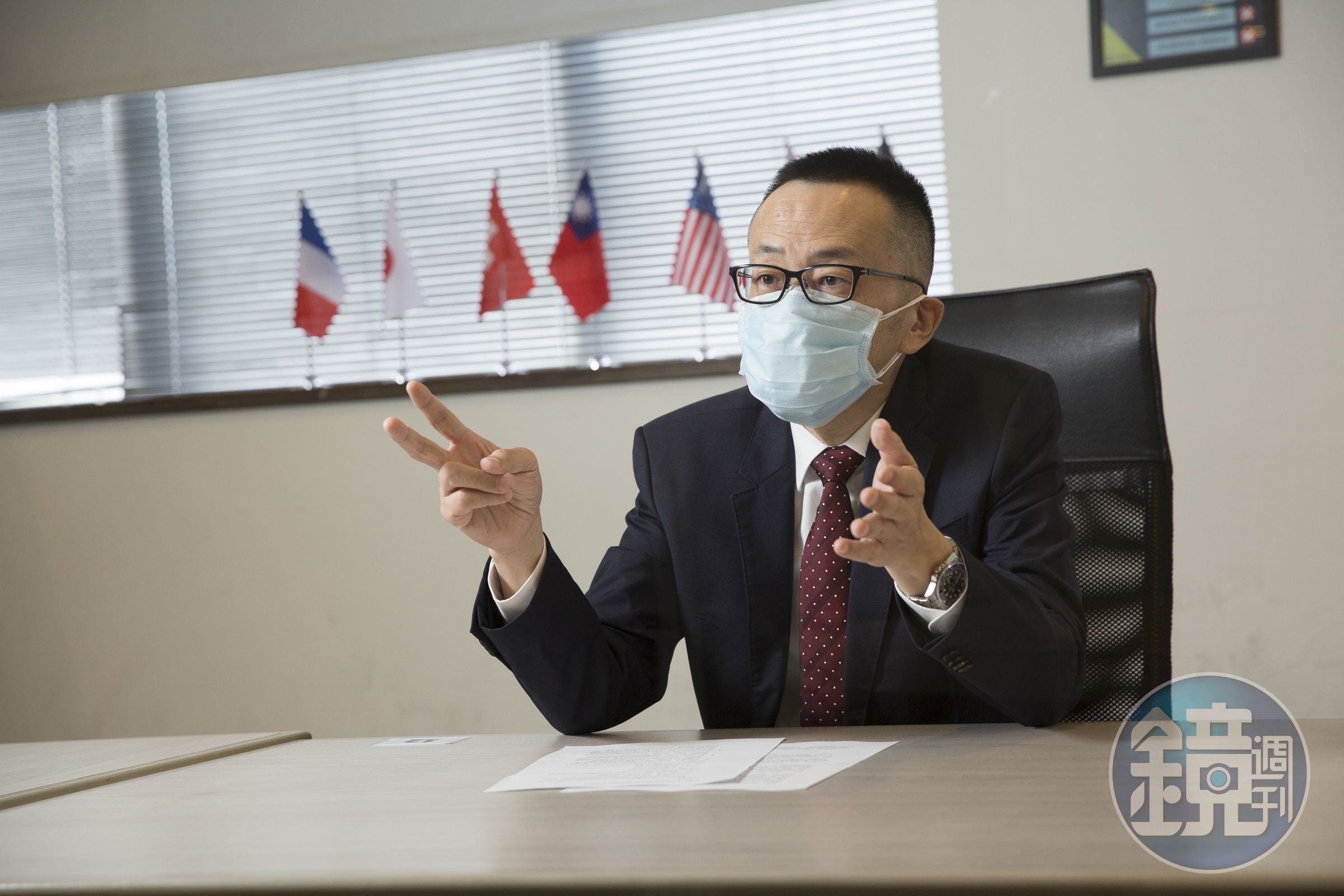 不願多談疫苗延伸出的各方風雨，周志鴻謙稱，裕利能和藥廠長期合作，代表品質受到認可。