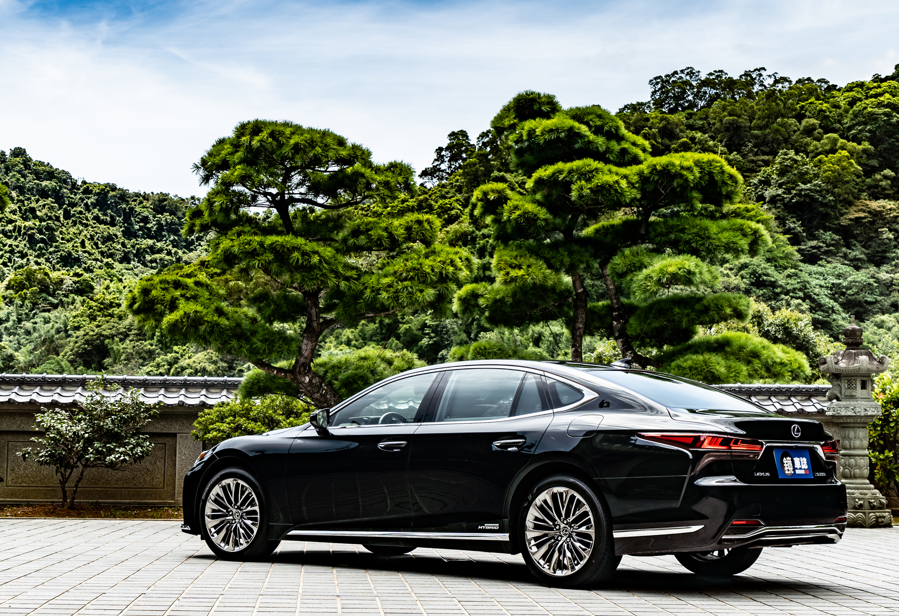 【鏡試駕】禪風乘輿！LEXUS LS 500h旗艦版