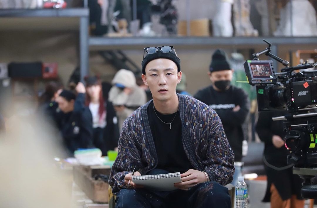 韓星金民貴居家隔離時外出找小三約會,後來還傳確診,被《無法抗拒的他》劇組刪戲份。(翻攝金民貴IG)