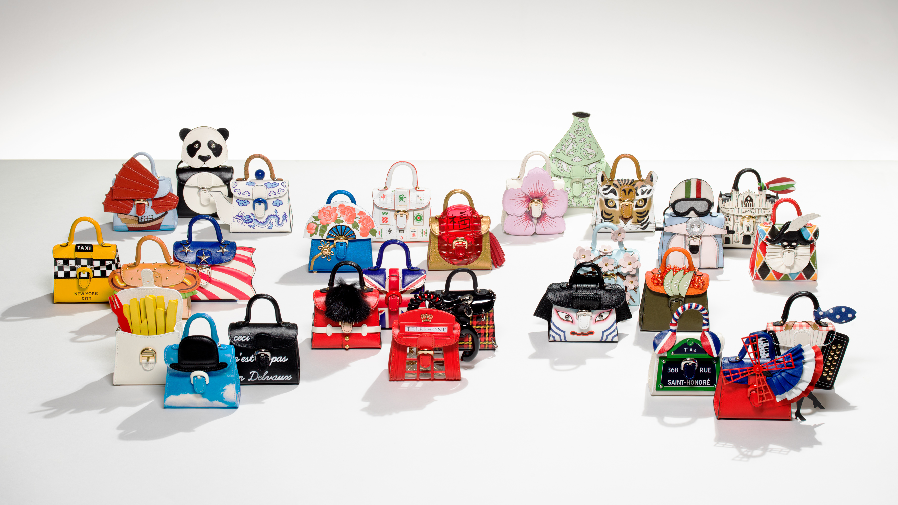 Delvaux推出Miniatures迷你包掛系列，超可愛的全系列大集合，讓人全部都想要擁有！（Delvaux提供）