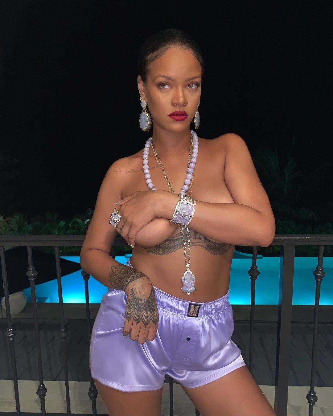 作風非常大膽的蕾哈娜,擁有自己的內衣品牌。(翻攝Rihanna IG)