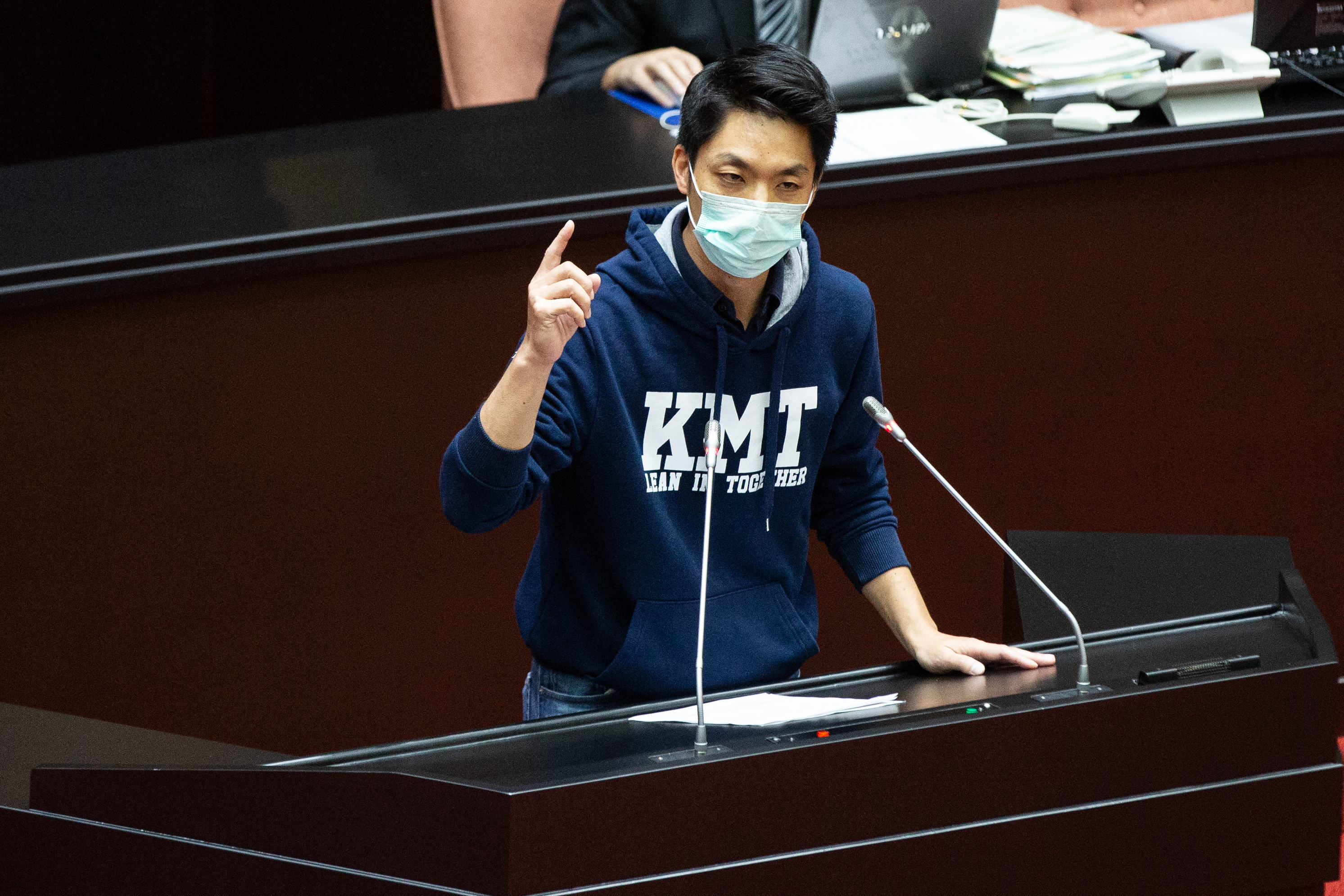 針對疫情相關紓困，立委蔣萬安呼籲政府，「莫忘疫情艱苦人，紓困5.0趕快到位！」（本刊資料照）