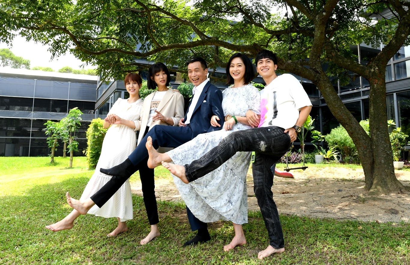 《三隻小豬的逆襲》殺青戲拍攝現場宛如同樂會。（圖／三立提供）